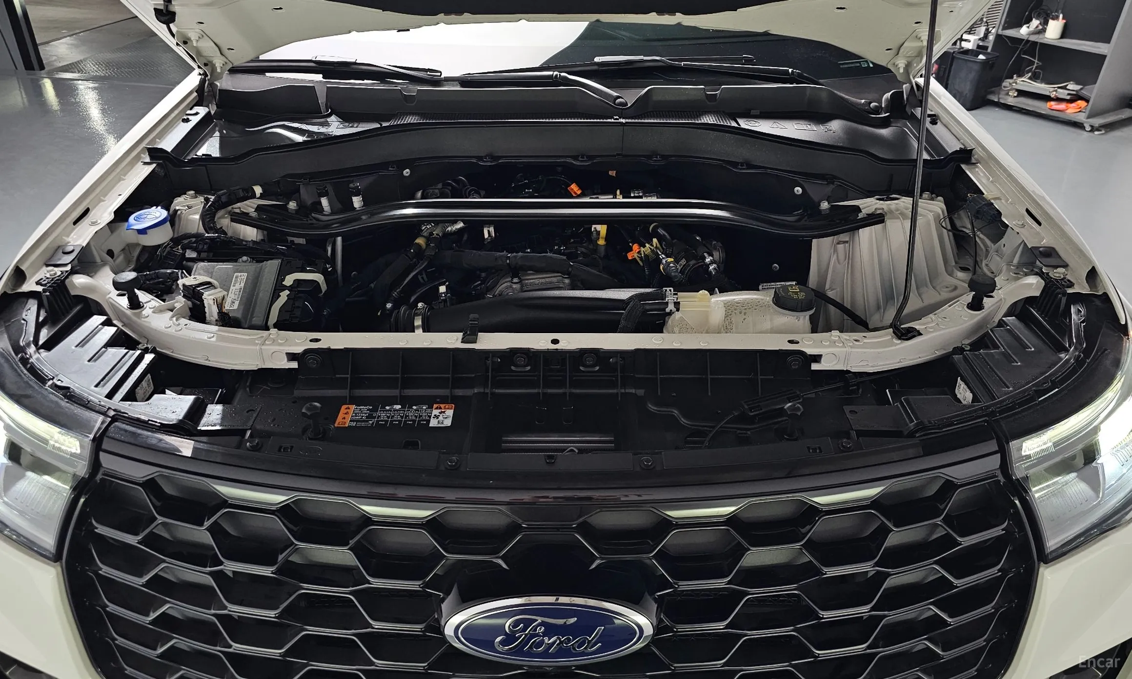Ford Explorer 6th Generation превью 6