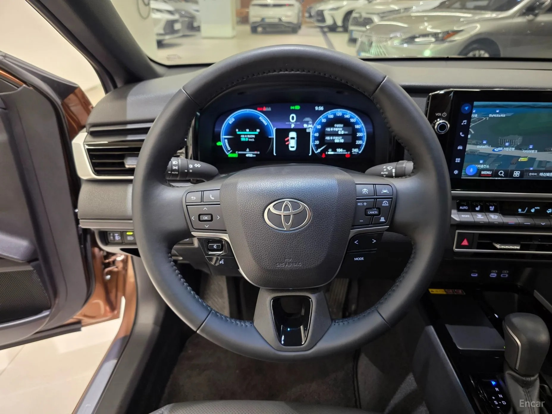Toyota Camry (XV80) превью 14