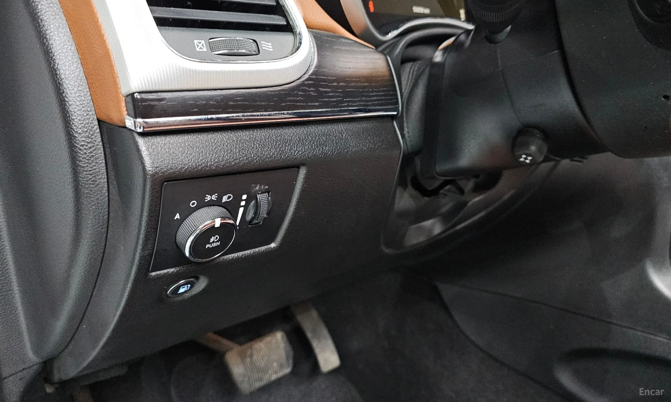 Jeep Grand Cherokee превью 16