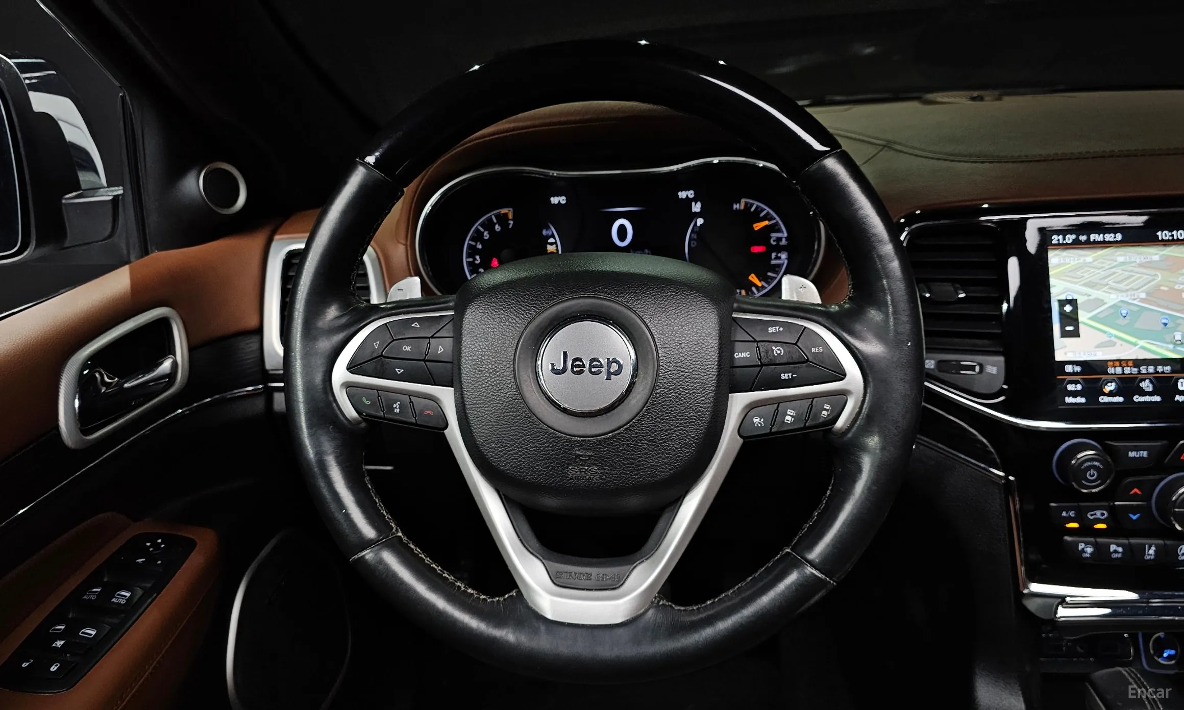 Jeep Grand Cherokee превью 7