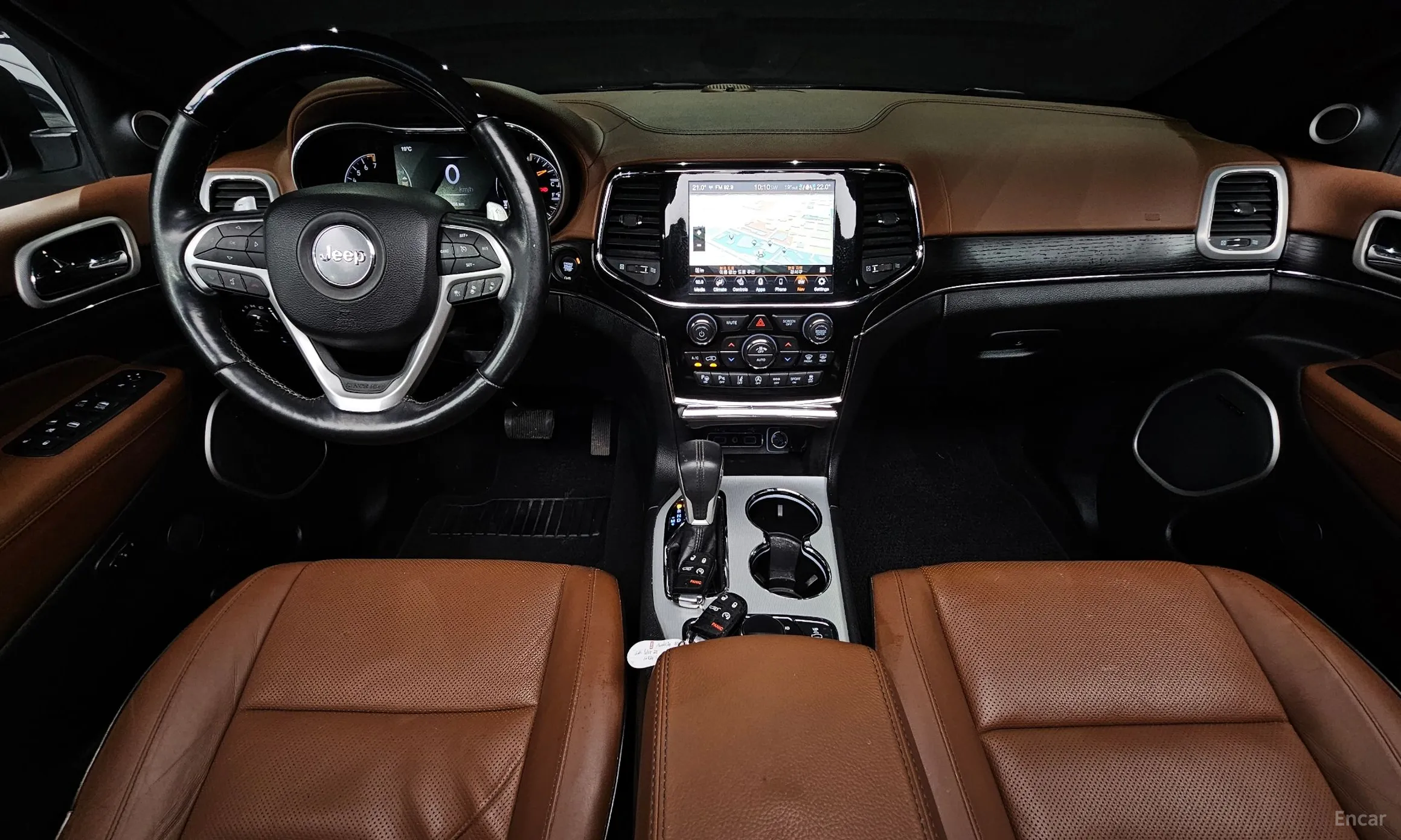 Jeep Grand Cherokee превью 8