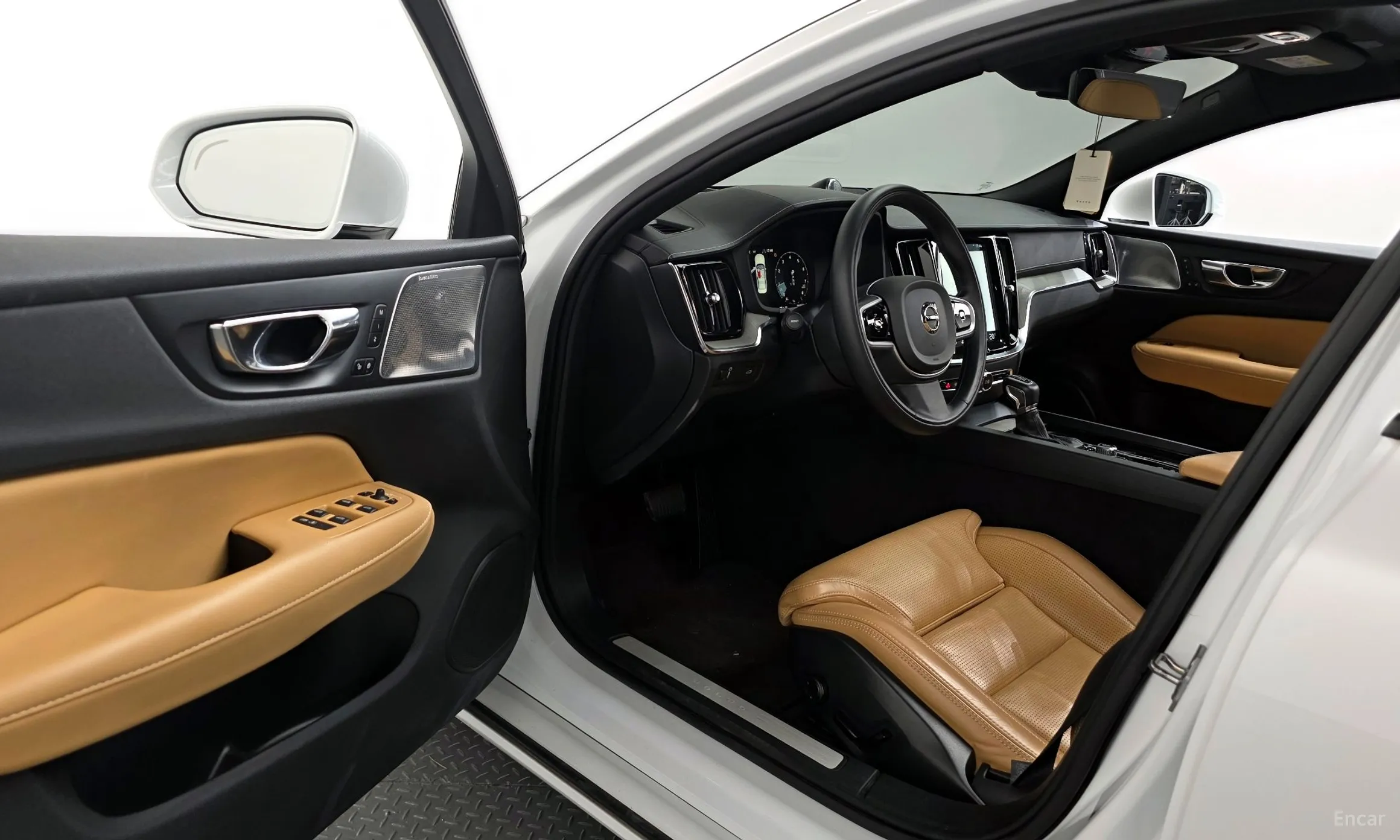Volvo S60 3rd Generation превью 10