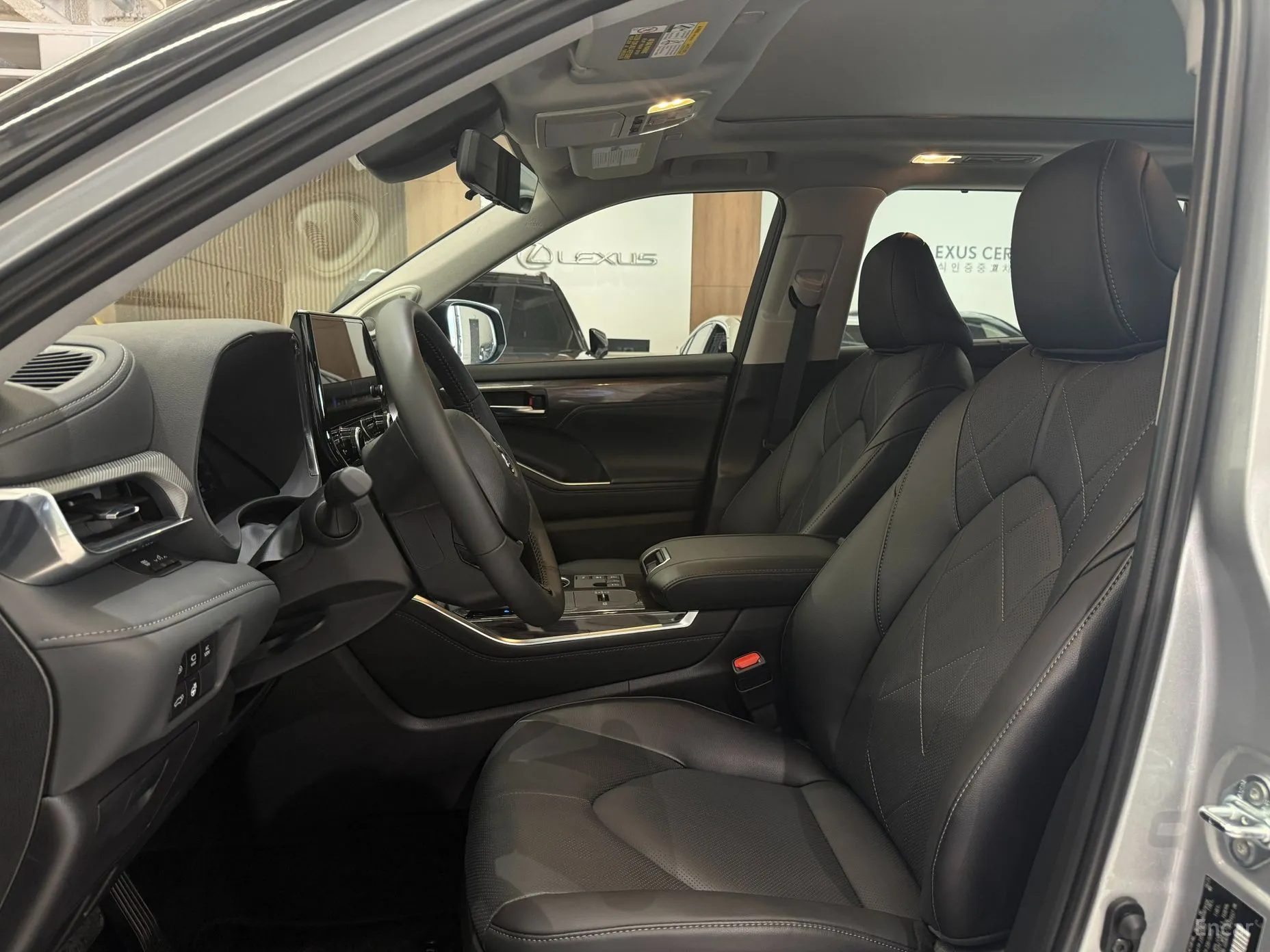 Toyota Highlander 4th generation превью 12