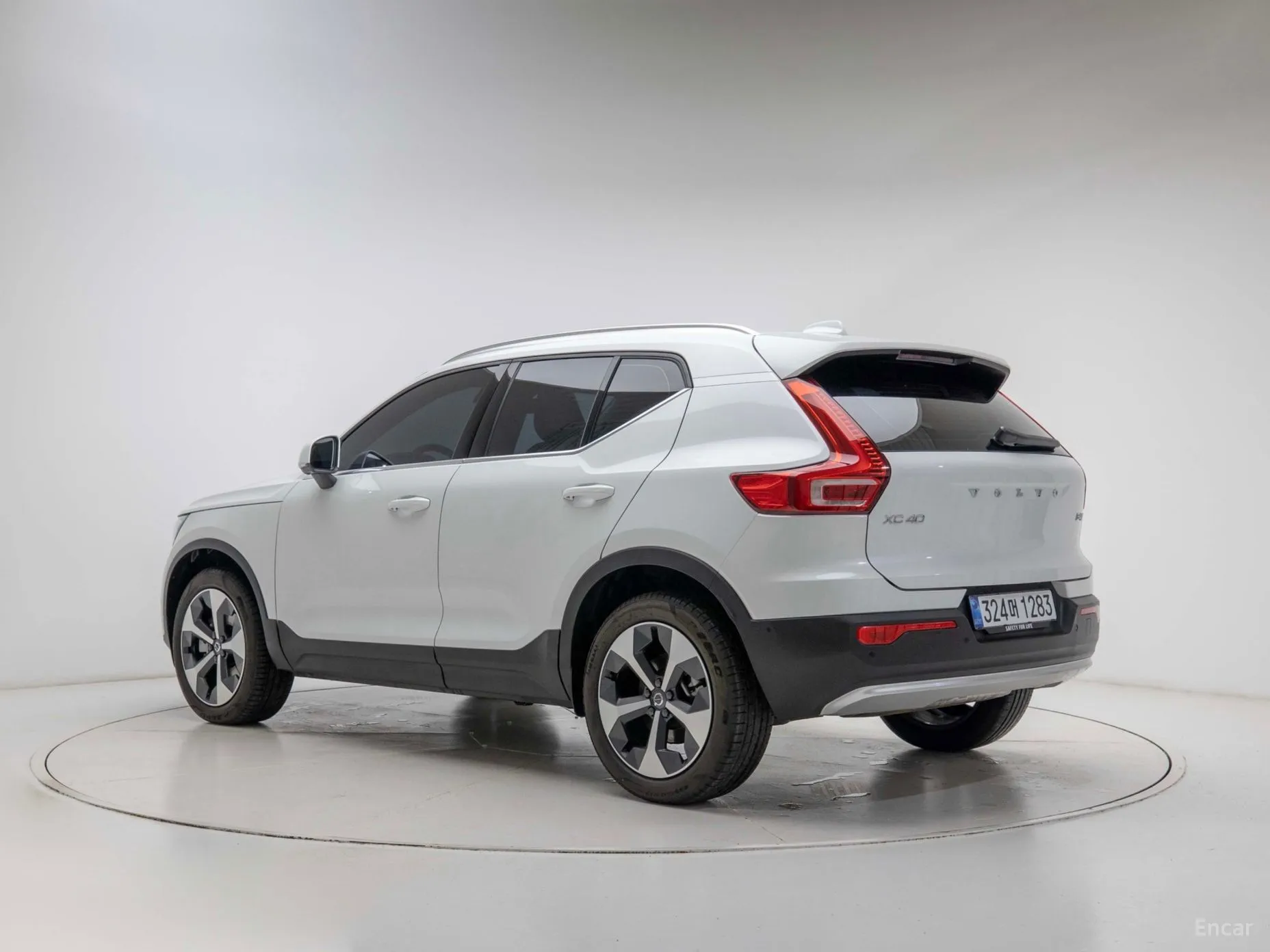 Volvo XC40 превью 2