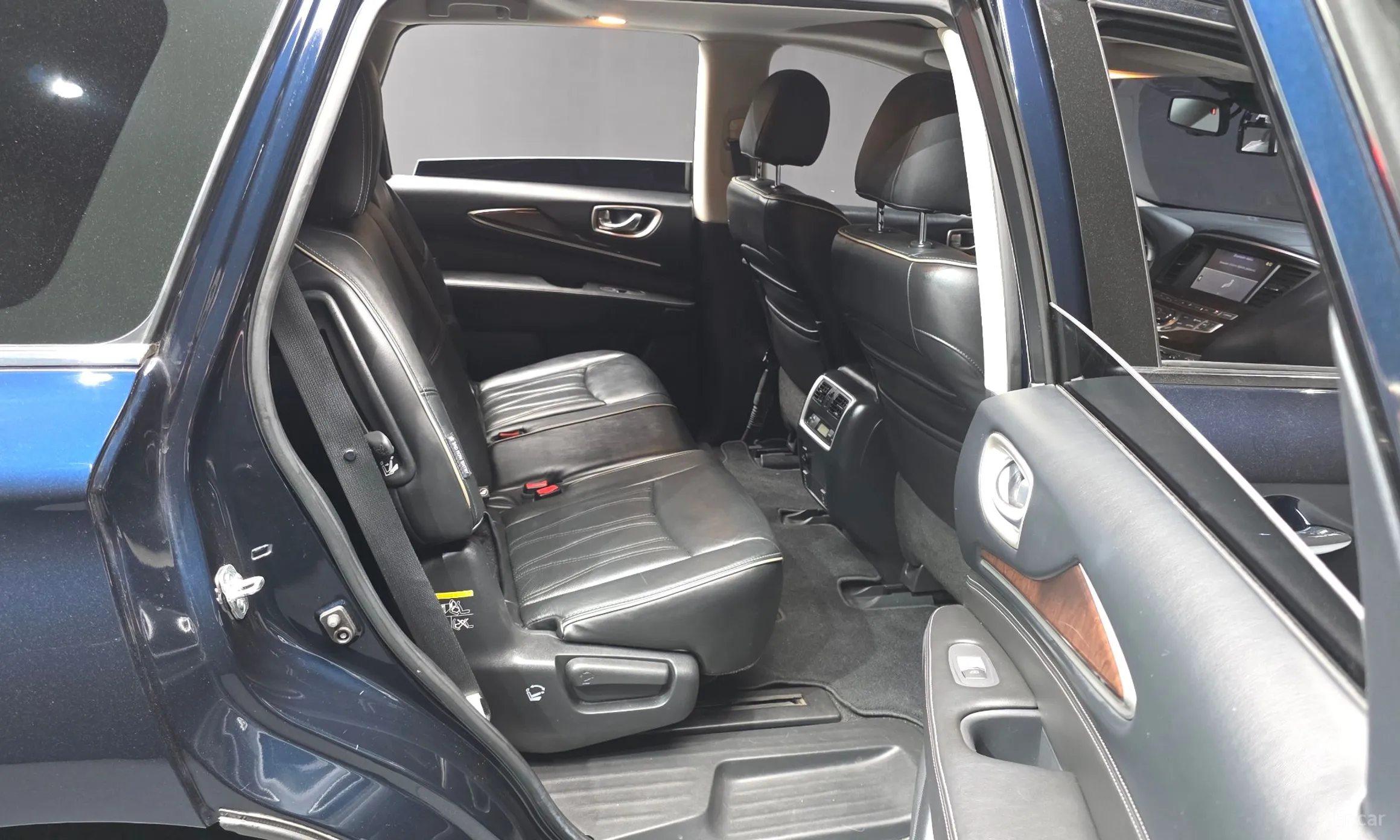 Infiniti QX60 превью 12