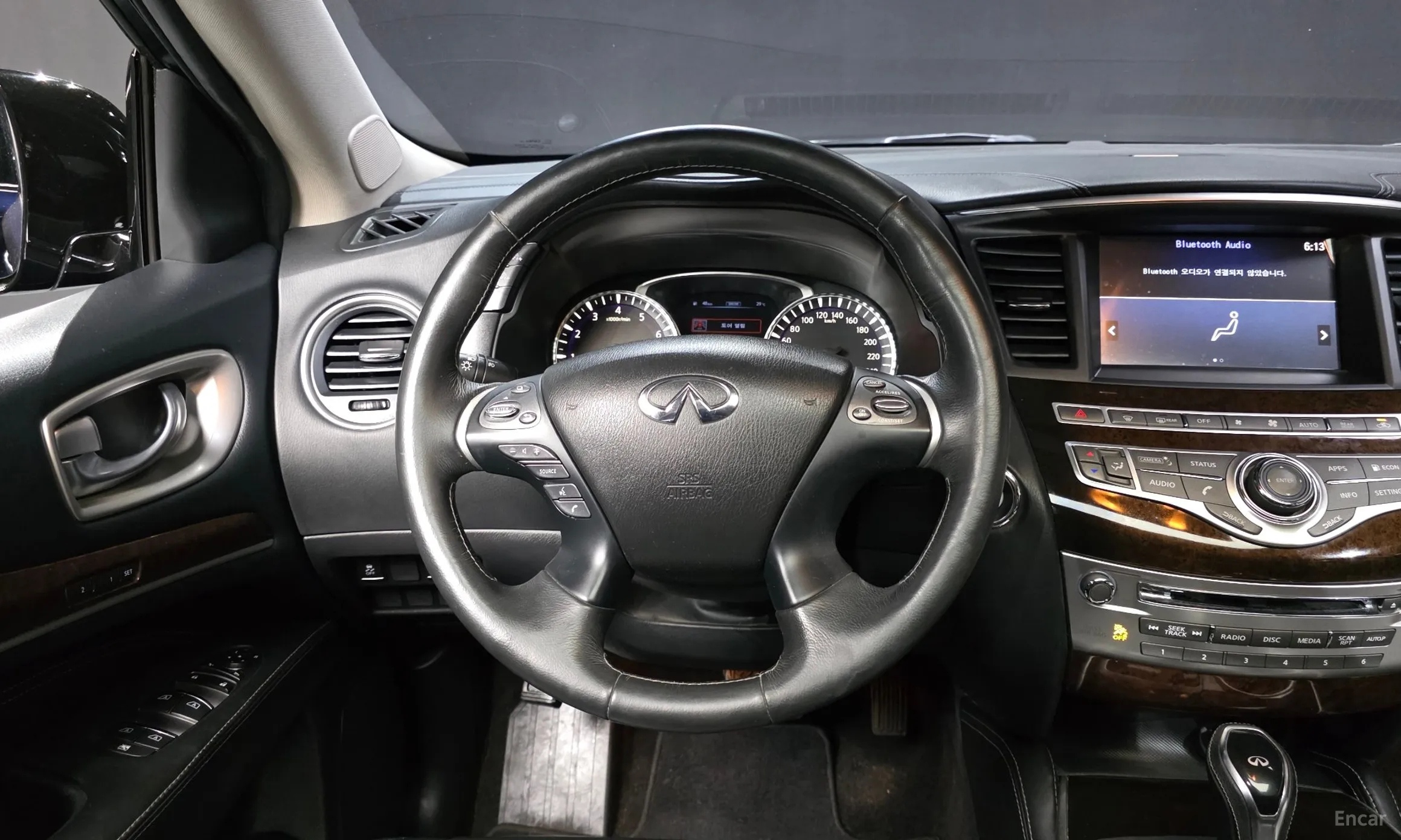 Infiniti QX60 превью 13