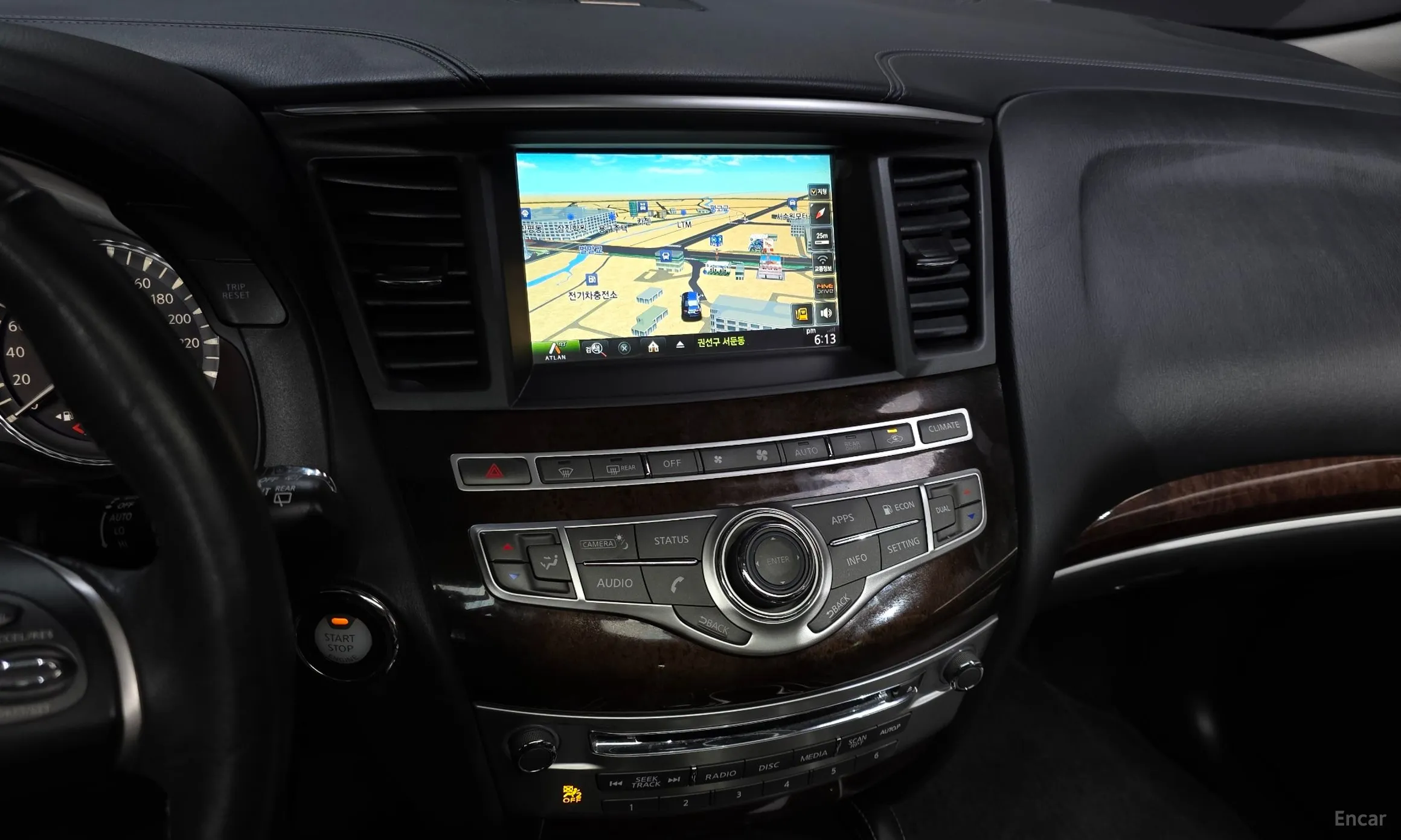 Infiniti QX60 превью 15