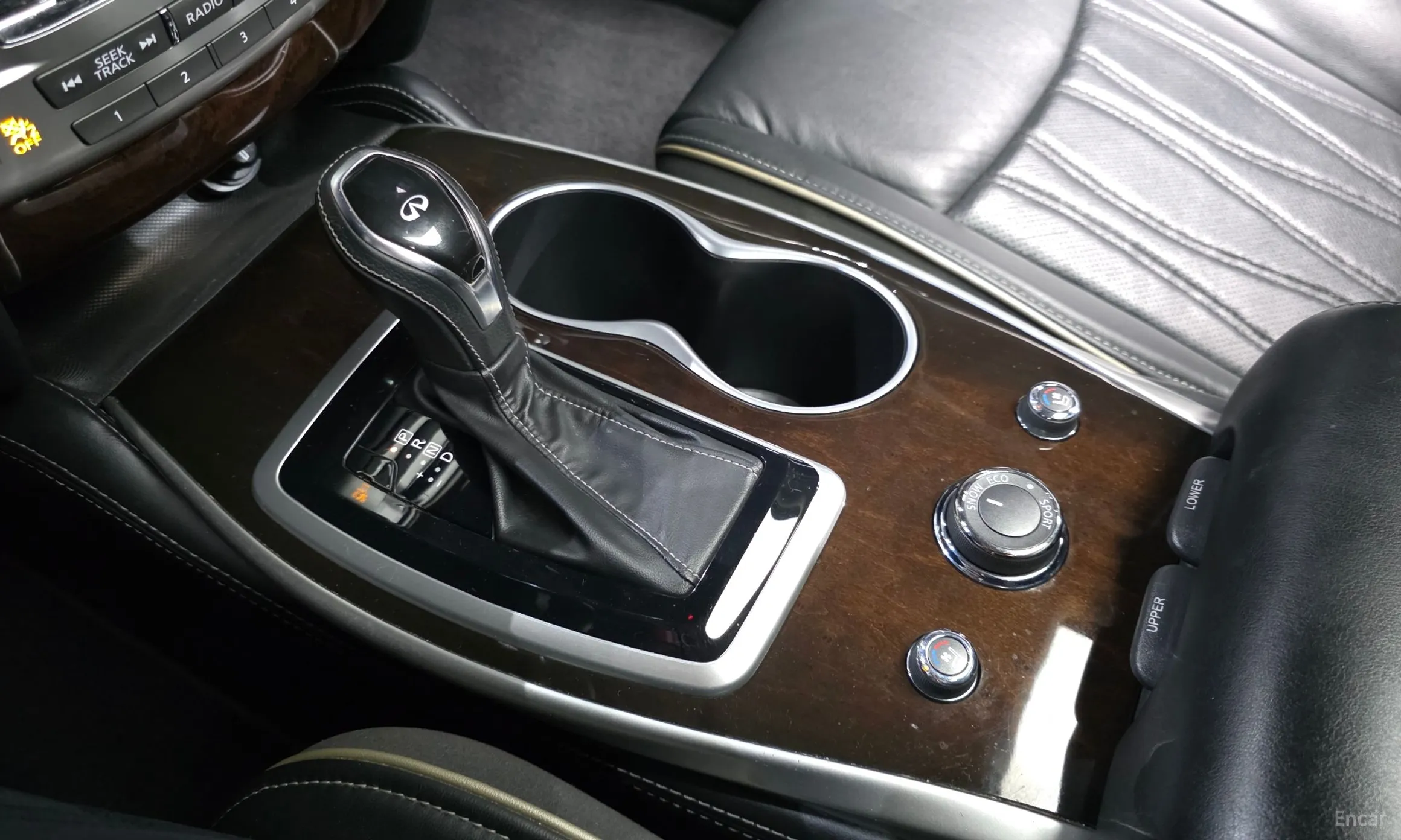 Infiniti QX60 превью 9