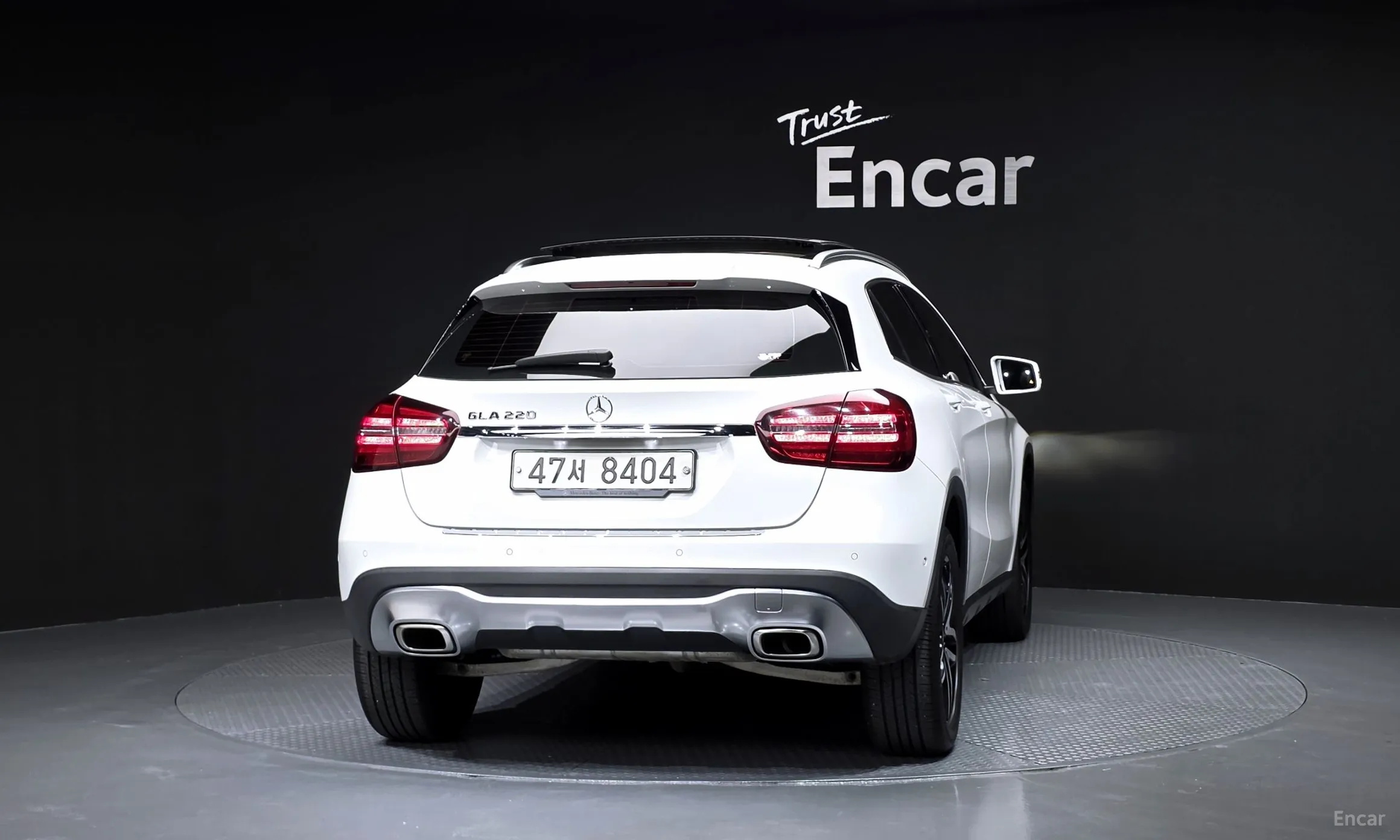 Mercedes Benz GLA-Class X156 превью 4
