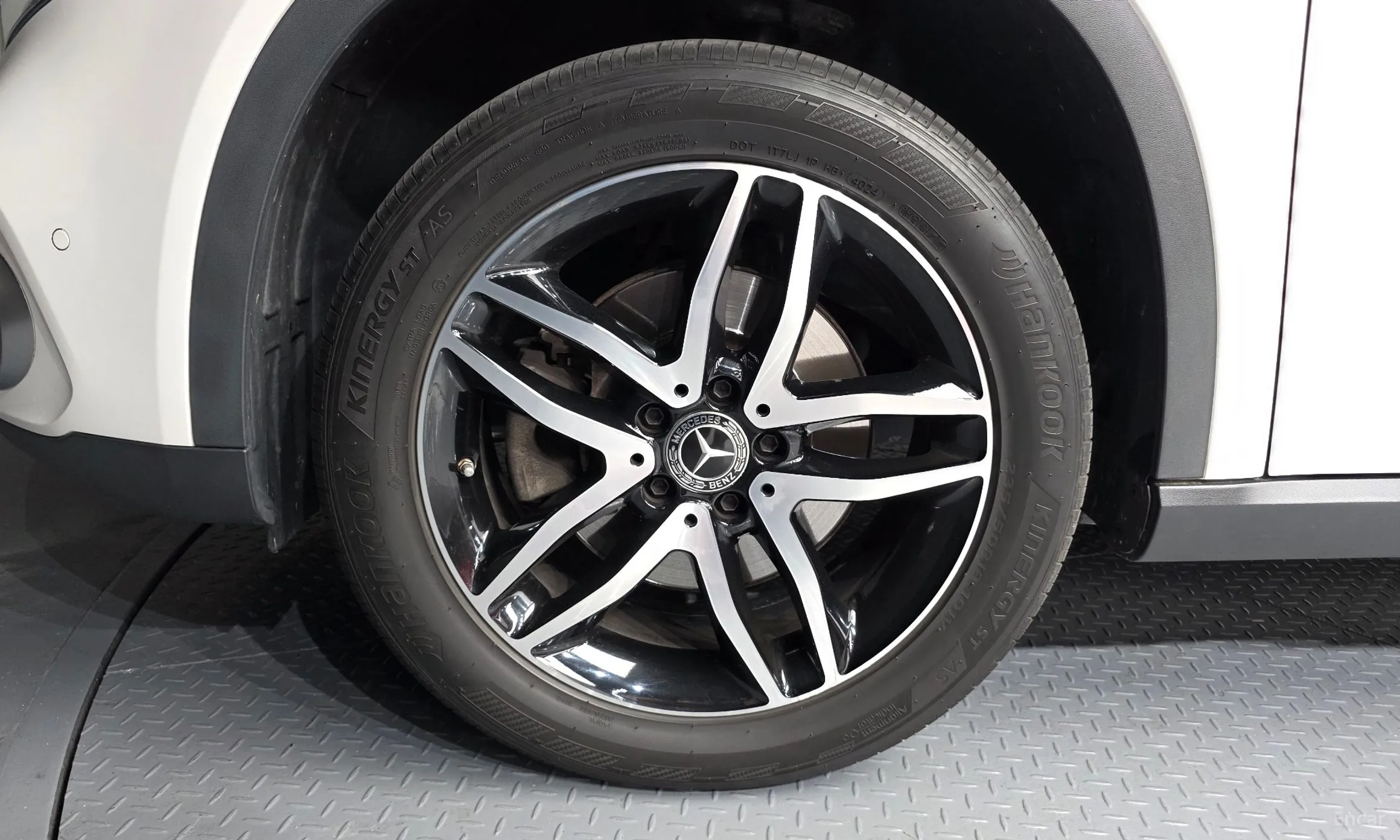 Mercedes Benz GLA-Class X156 превью 5