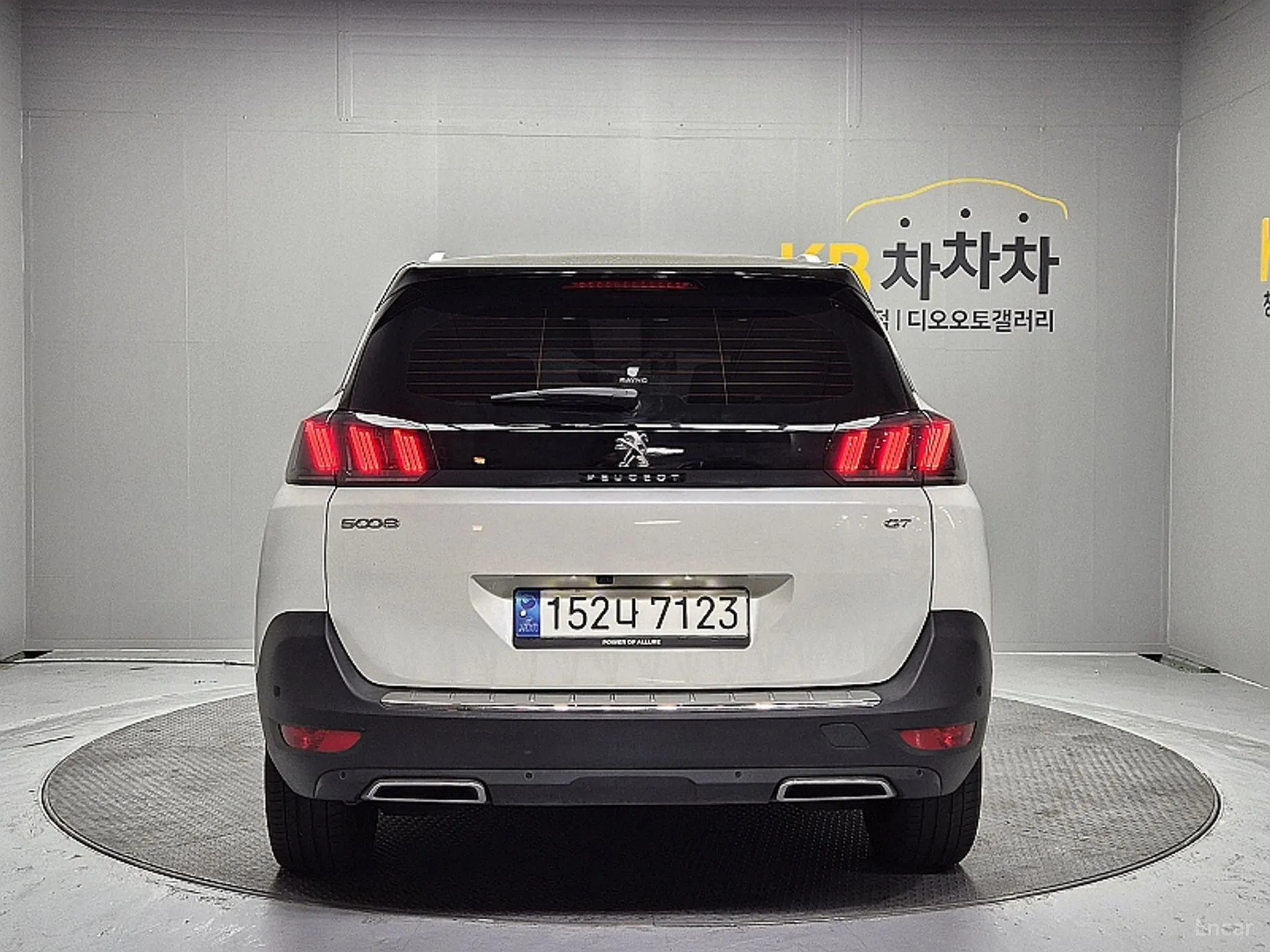 Peugeot 5008 2nd generation превью 4