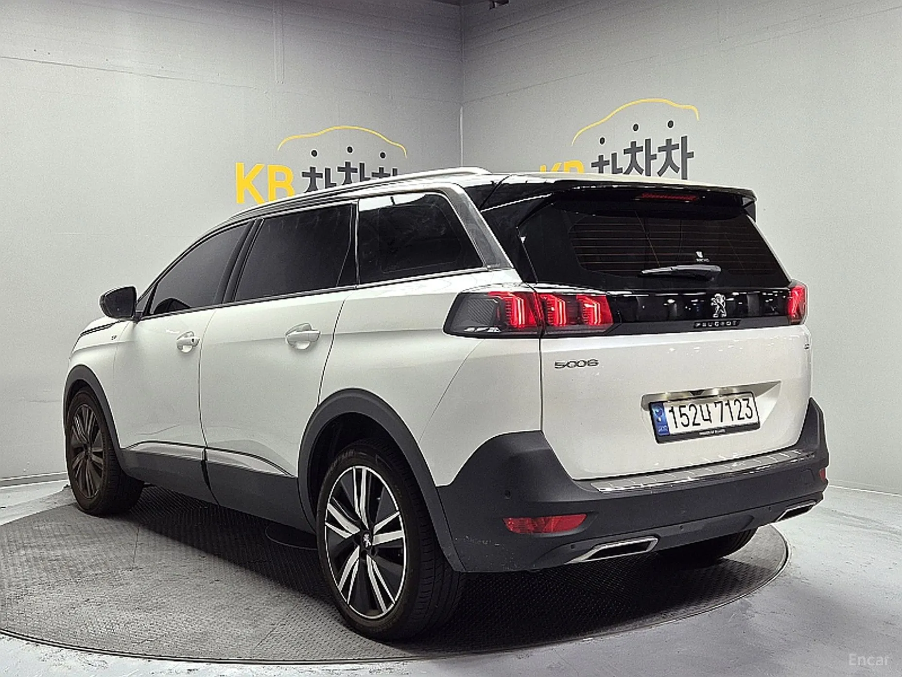 Peugeot 5008 2nd generation превью 6
