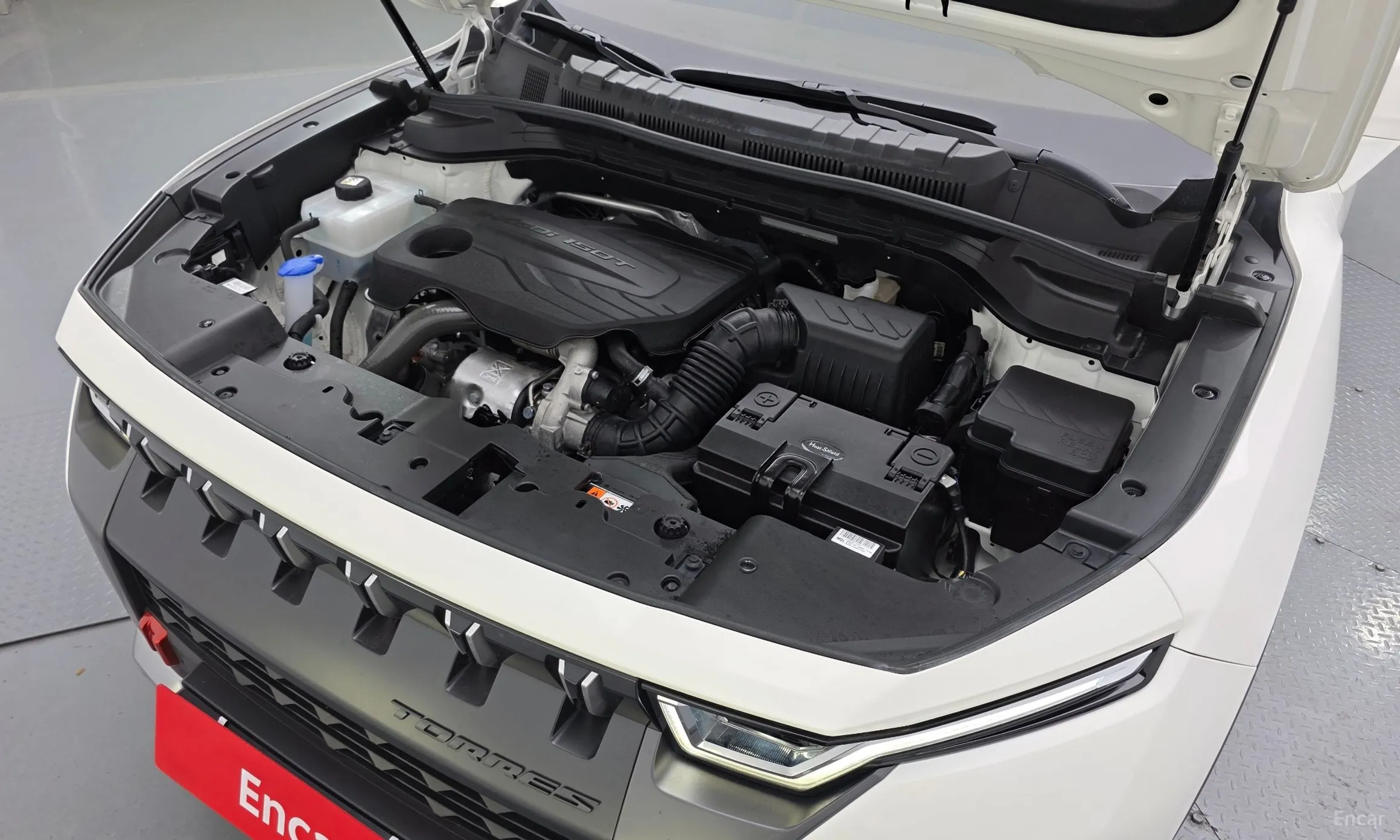 KG Mobility (SsangYong) Torres превью 6