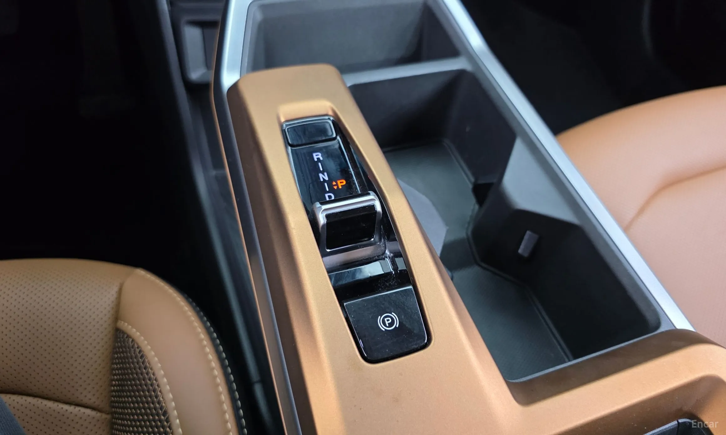 KG Mobility (SsangYong) Torres превью 9