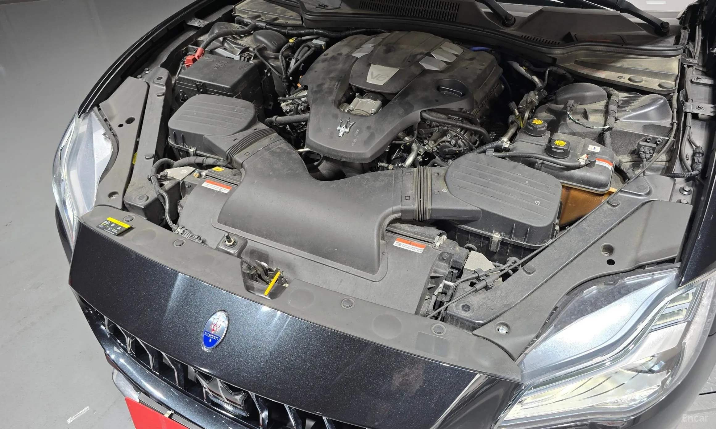 Maserati Quattroporte превью 6