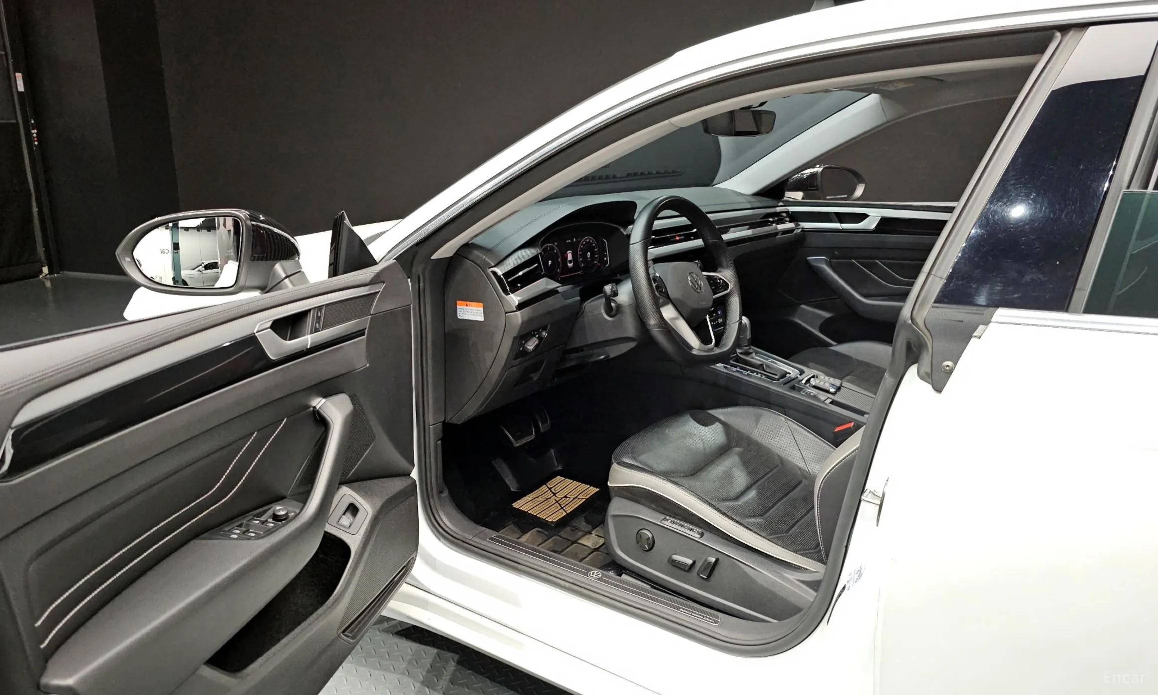 Volkswagen Ateon превью 10