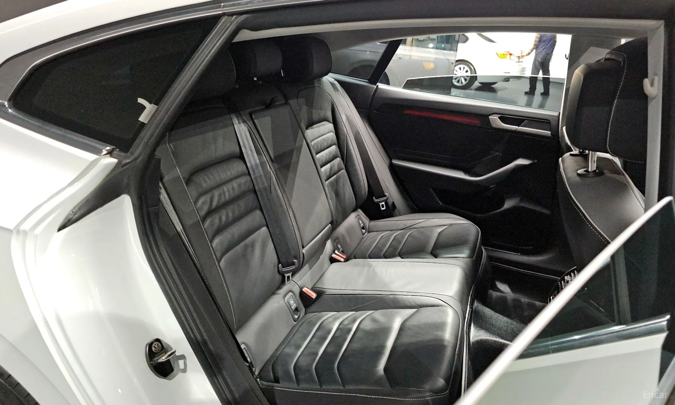 Volkswagen Ateon превью 11