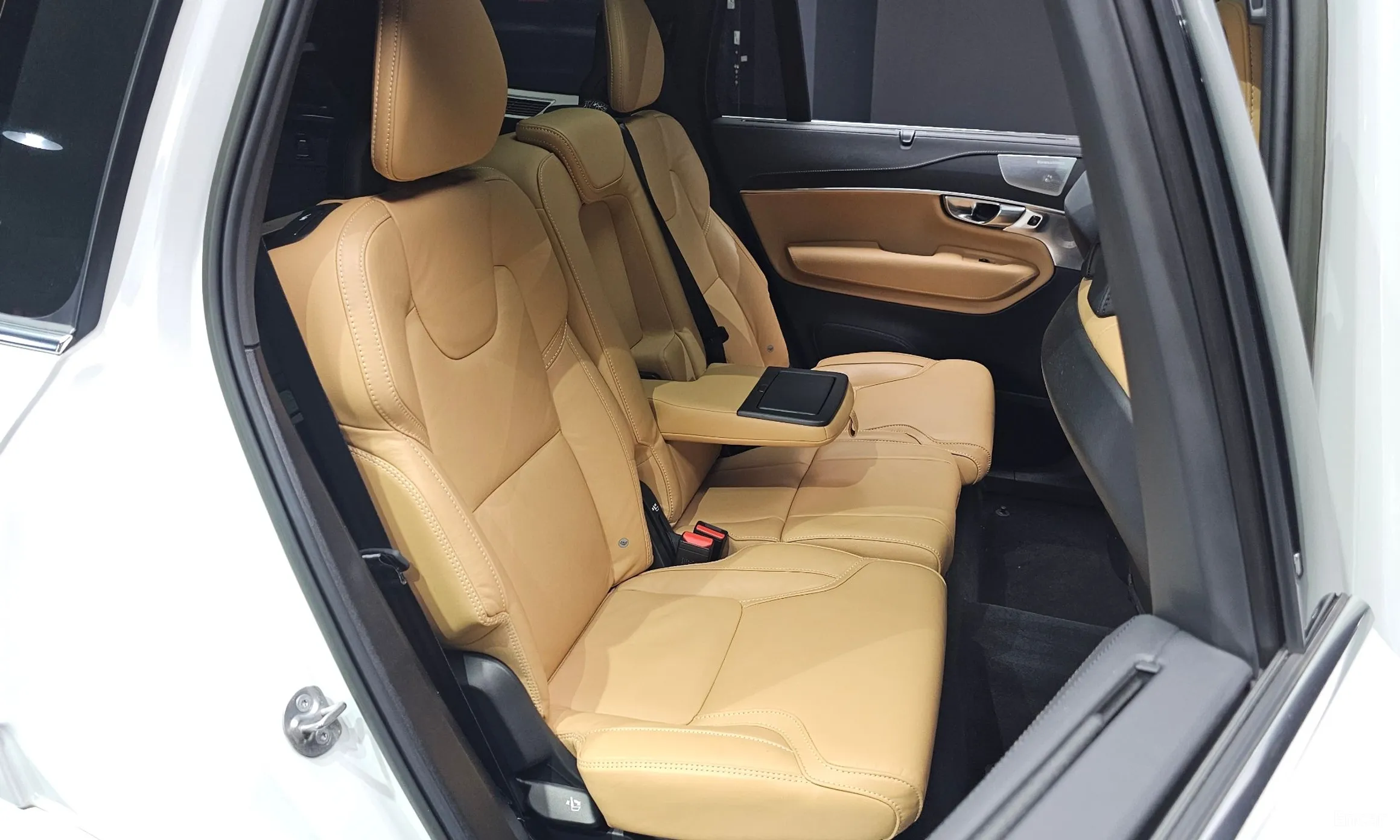 Volvo XC90 Gen 2 превью 11