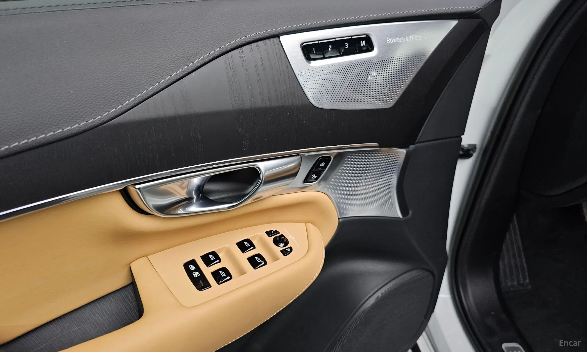 Volvo XC90 Gen 2 превью 19