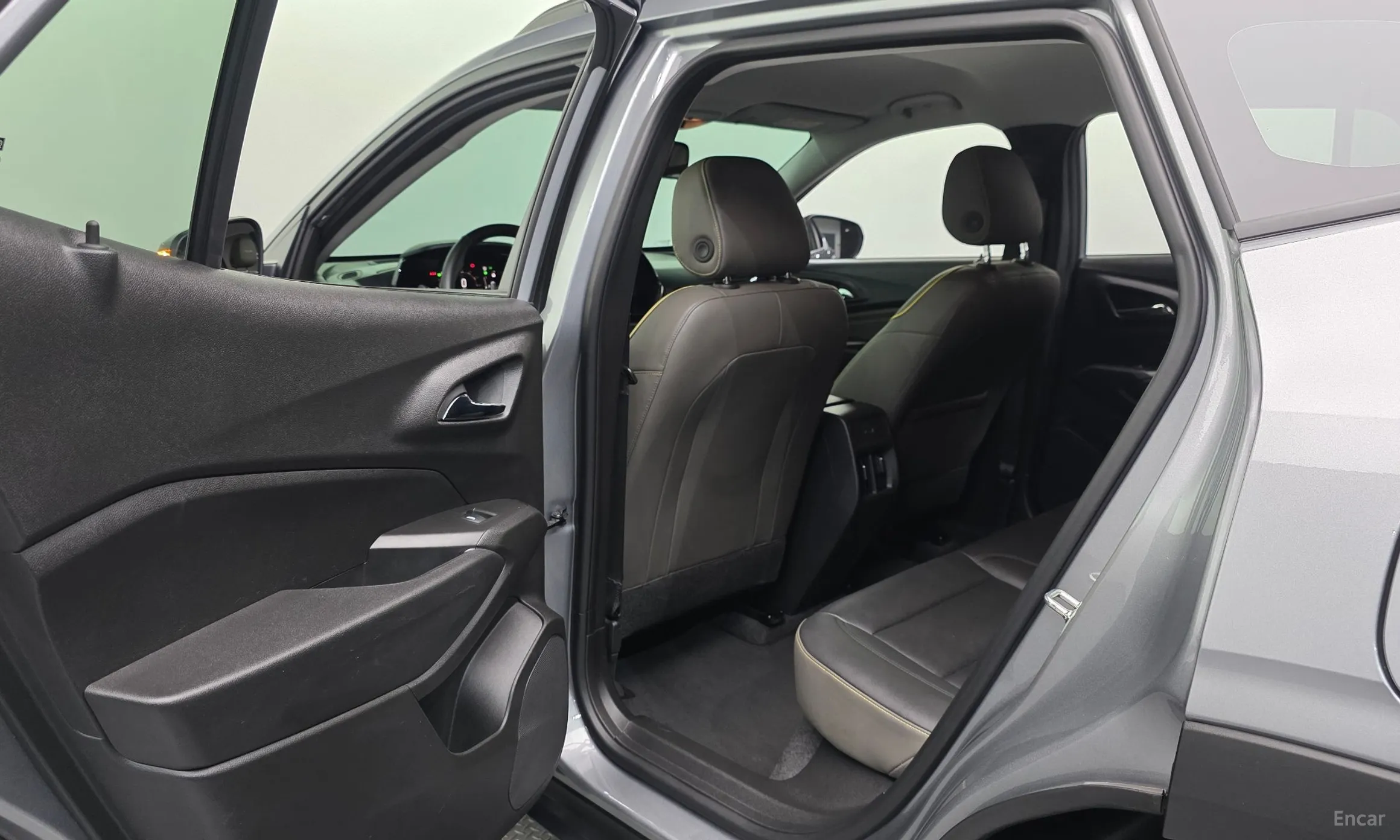 Chevrolet (GM Daewoo) Trax Crossover превью 17