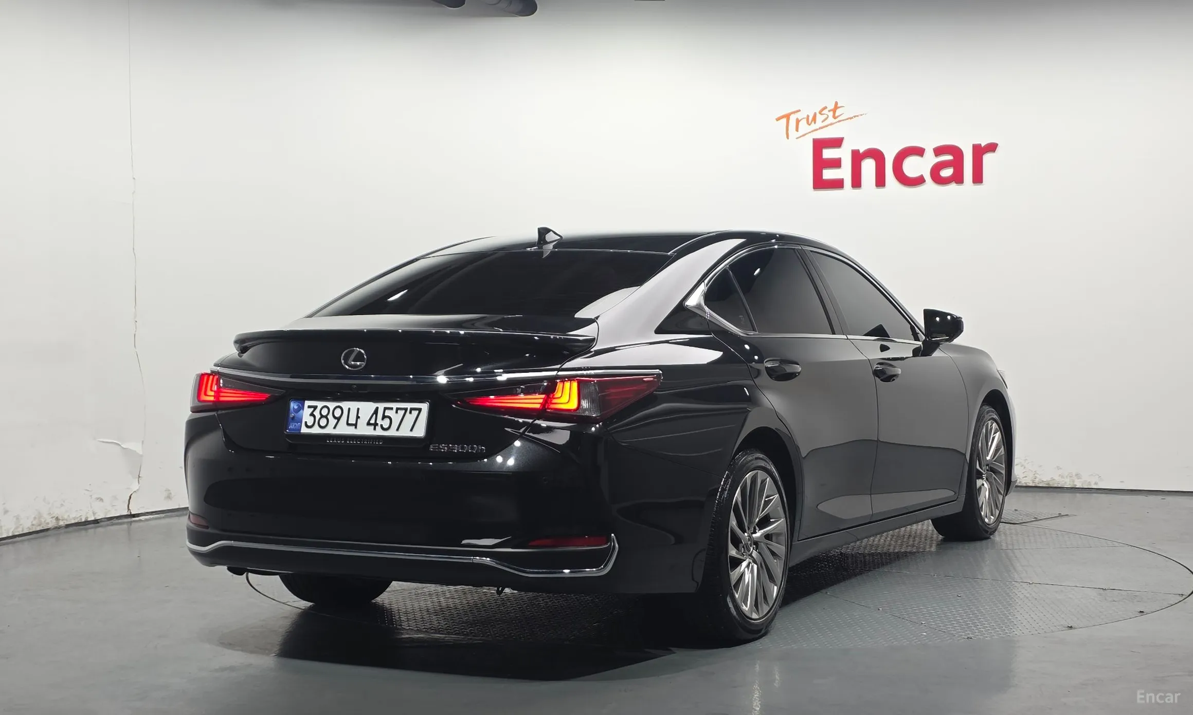 Lexus ES300h 7th Generation