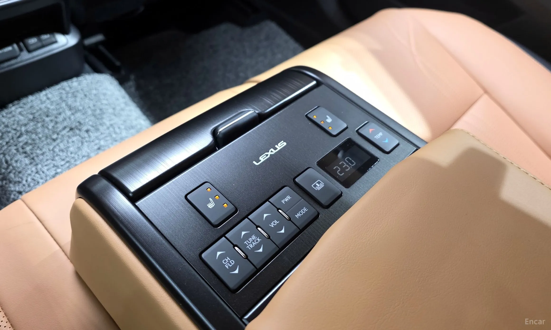 Lexus ES300h 7th Generation превью 19