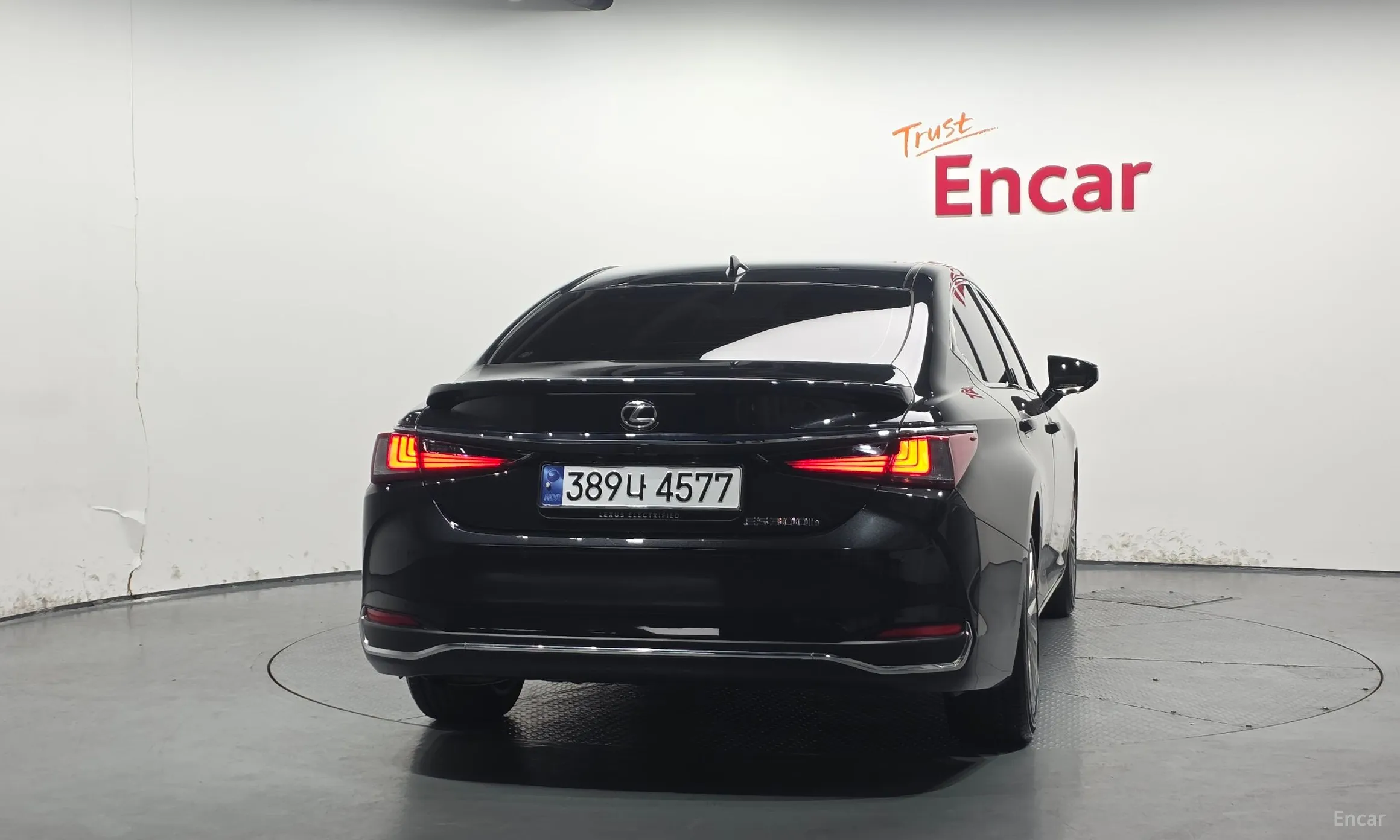 Lexus ES300h 7th Generation превью 4