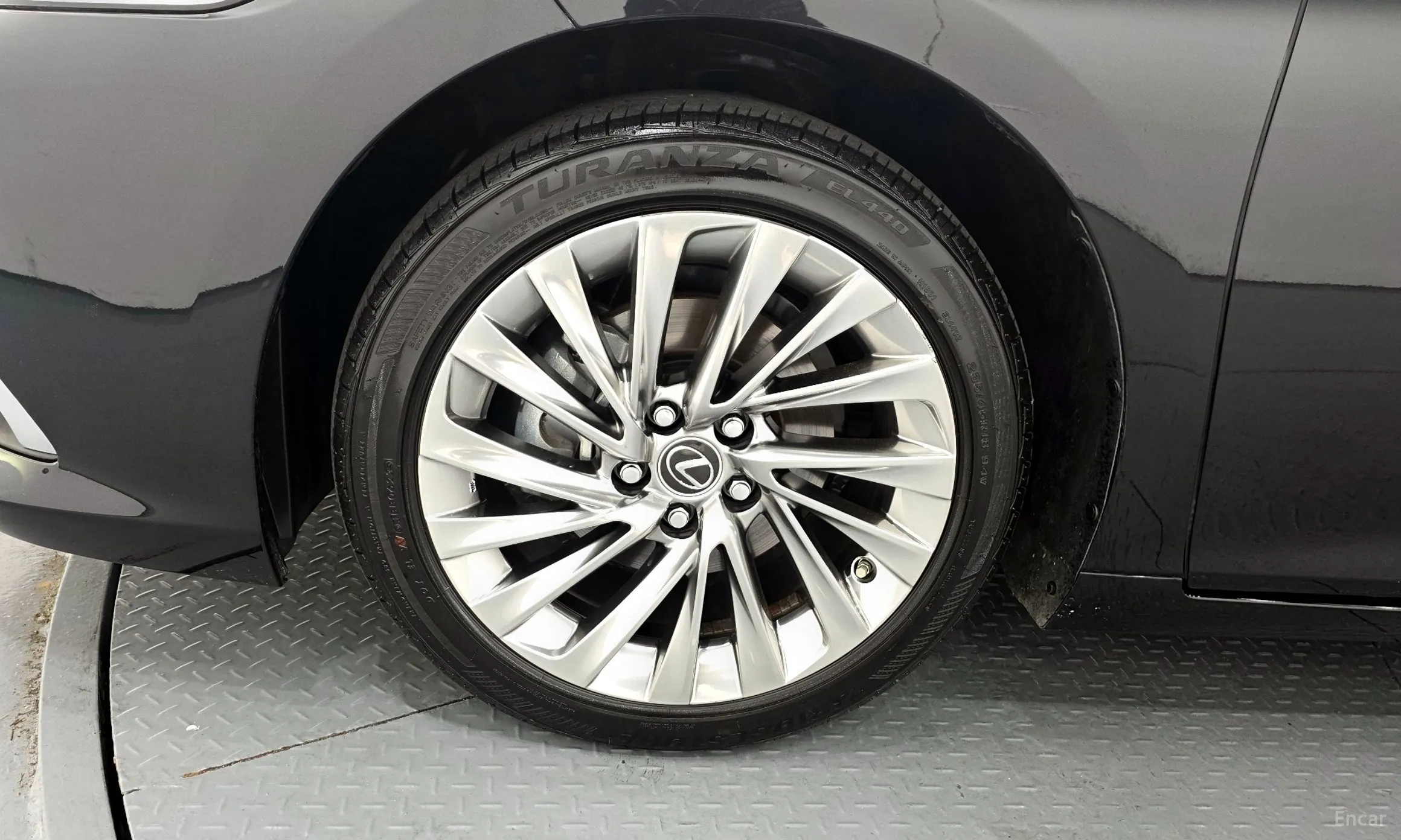 Lexus ES300h 7th Generation превью 5