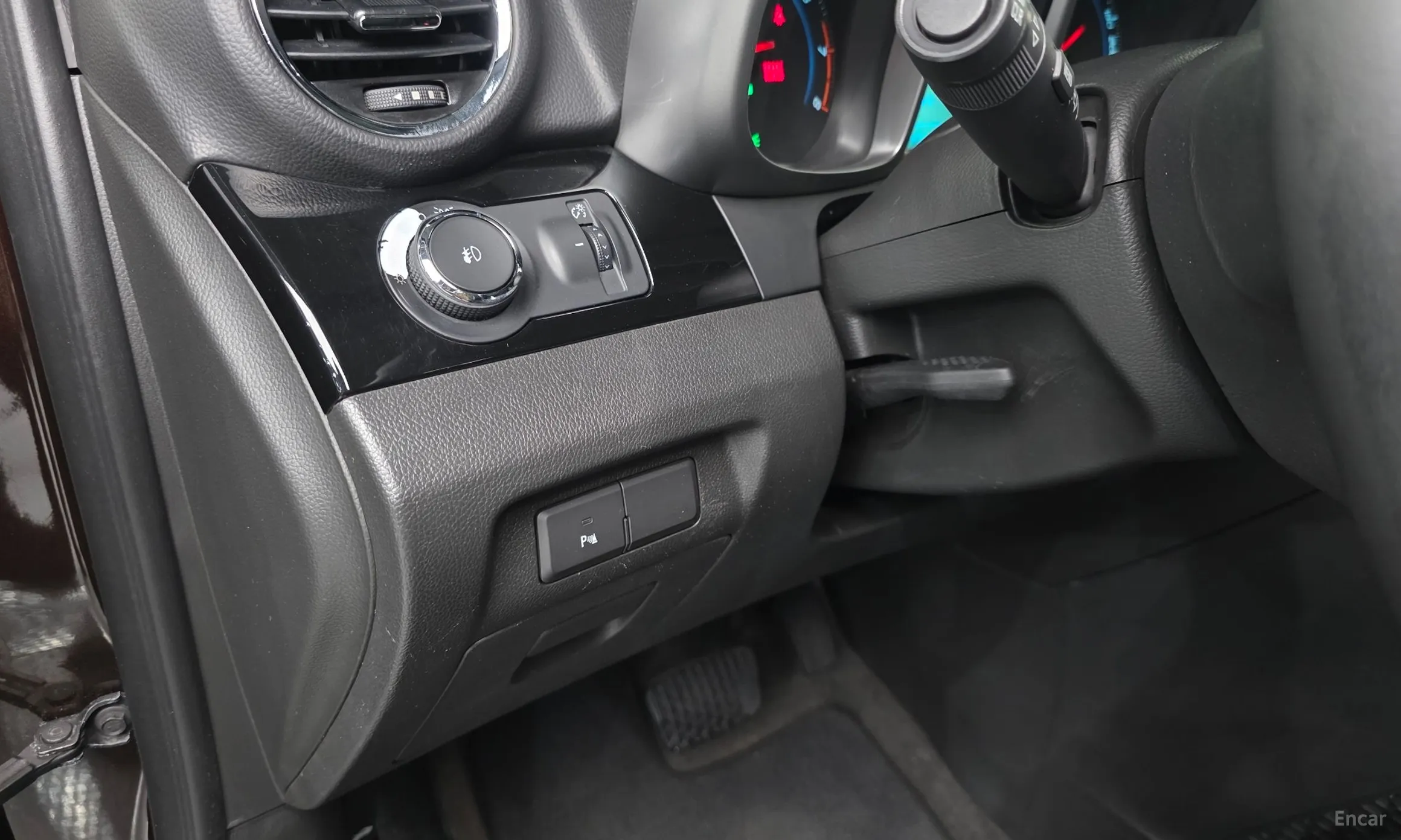 Chevrolet (GM Daewoo) Orlando превью 12
