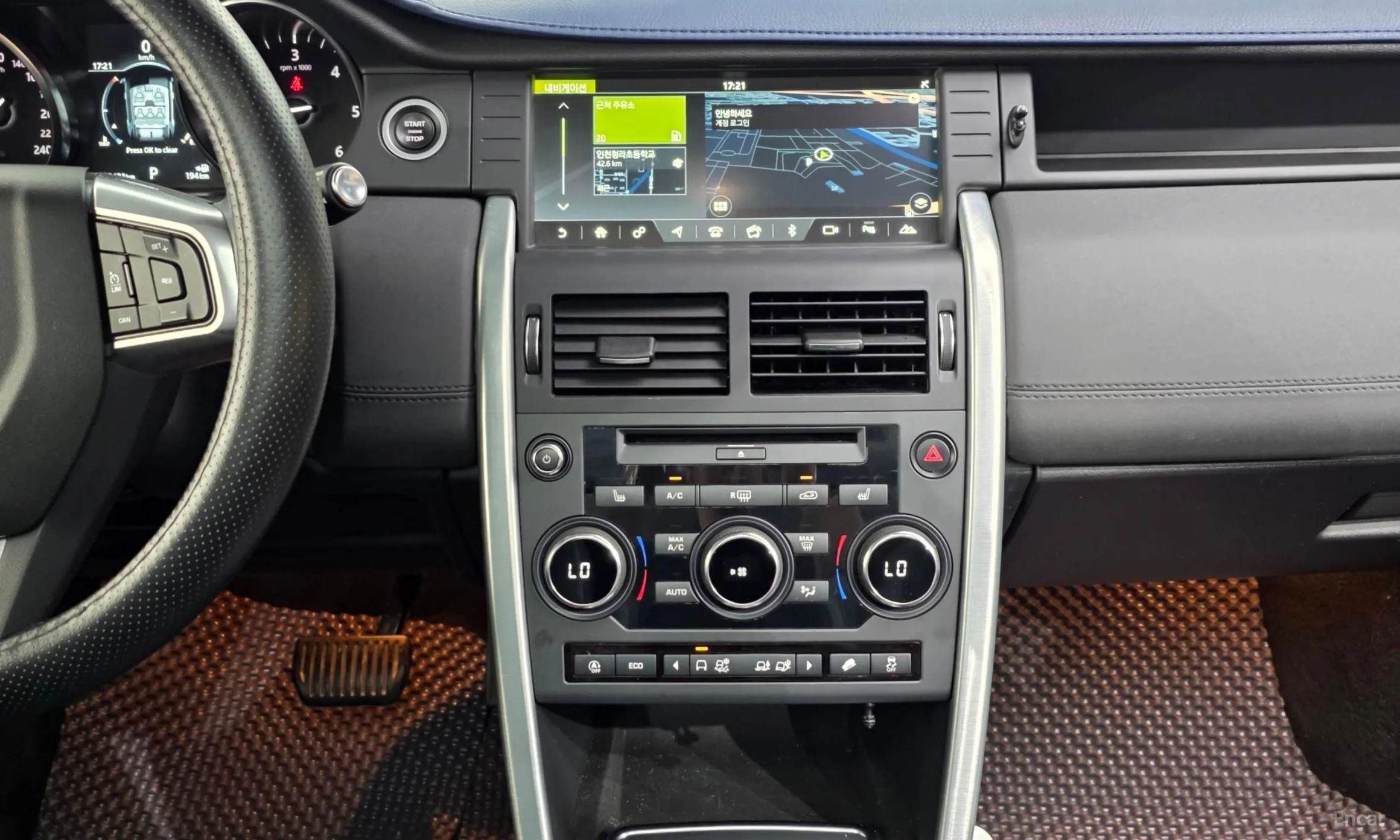 Land Rover Discovery Sports превью 14