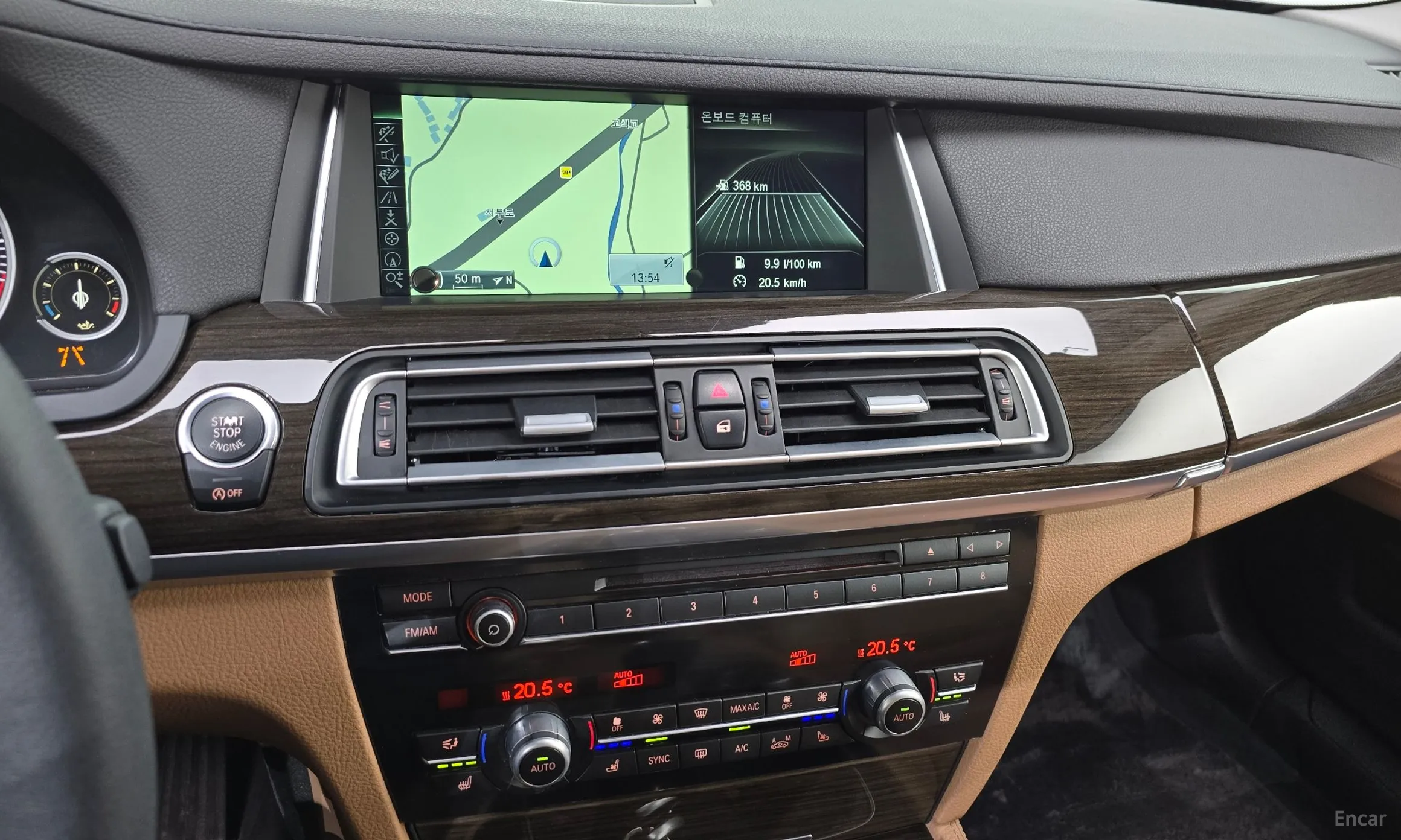 BMW 7 Series (F01) превью 12