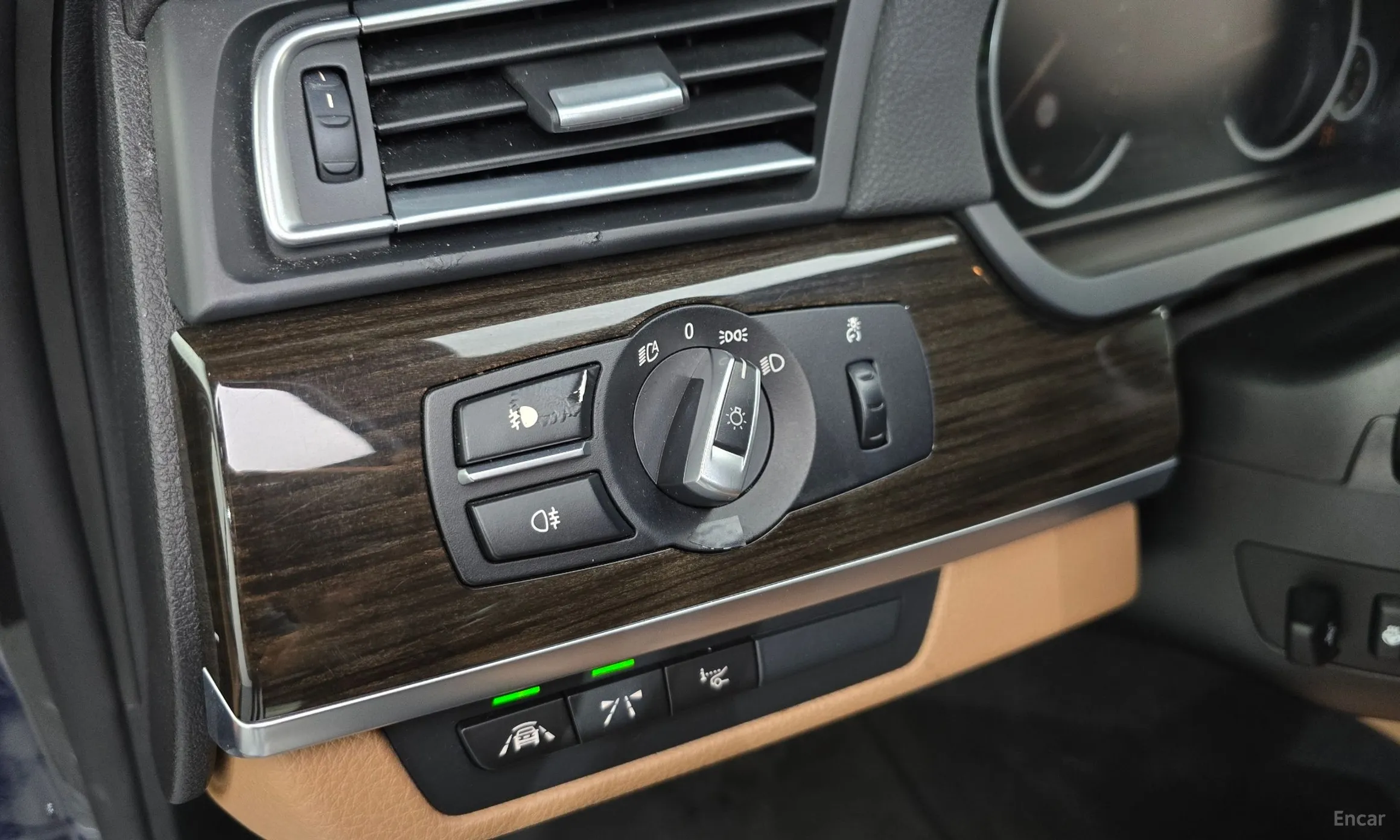 BMW 7 Series (F01) превью 19