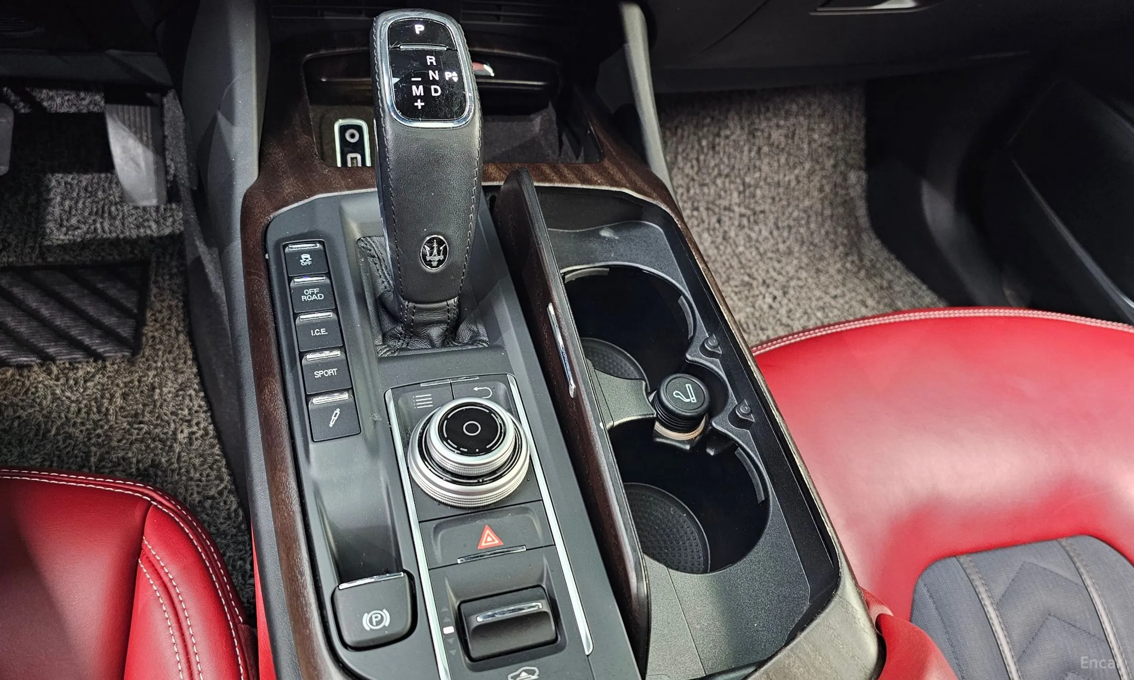 Maserati Levante превью 9