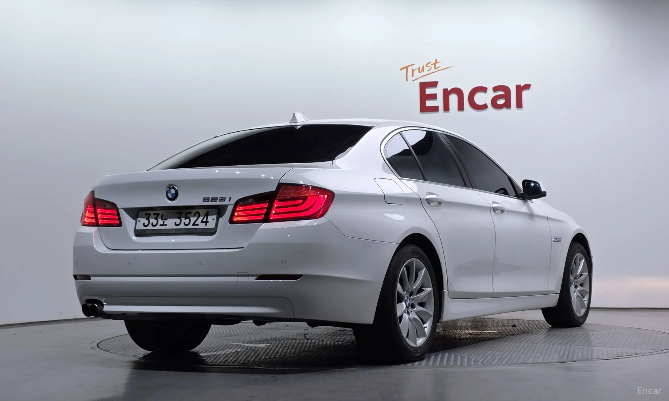 BMW 5 Series (F10)