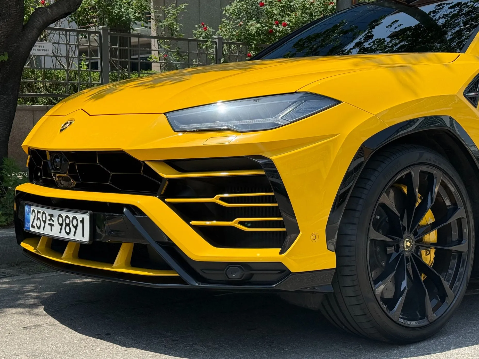 Lamborghini Urus превью 3