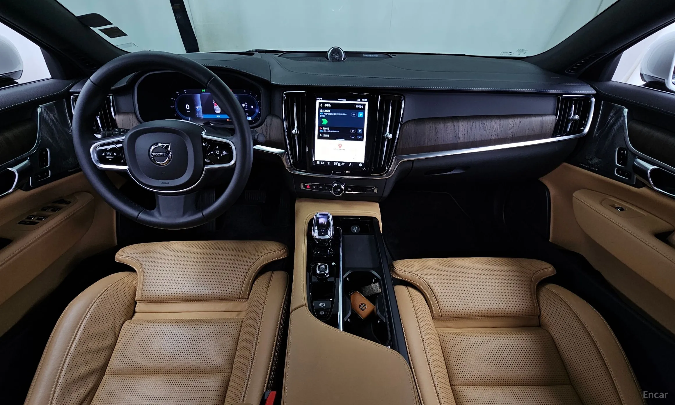 Volvo S90 превью 7