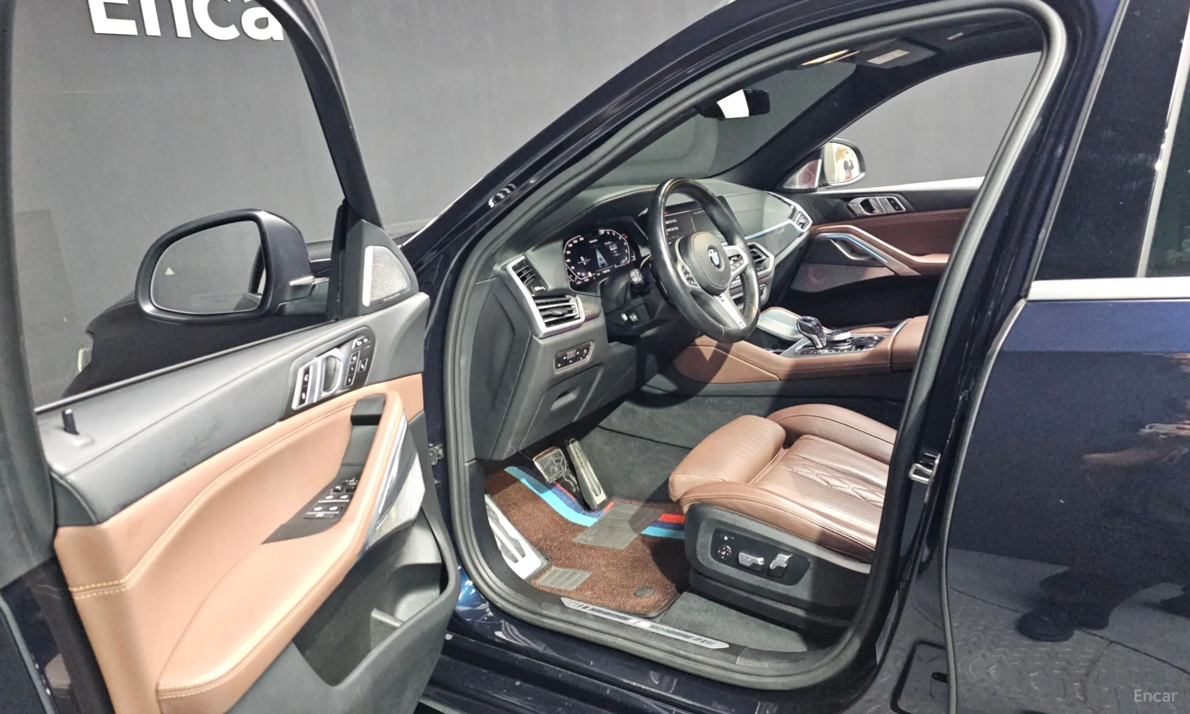 BMW X6 (G06) превью 10