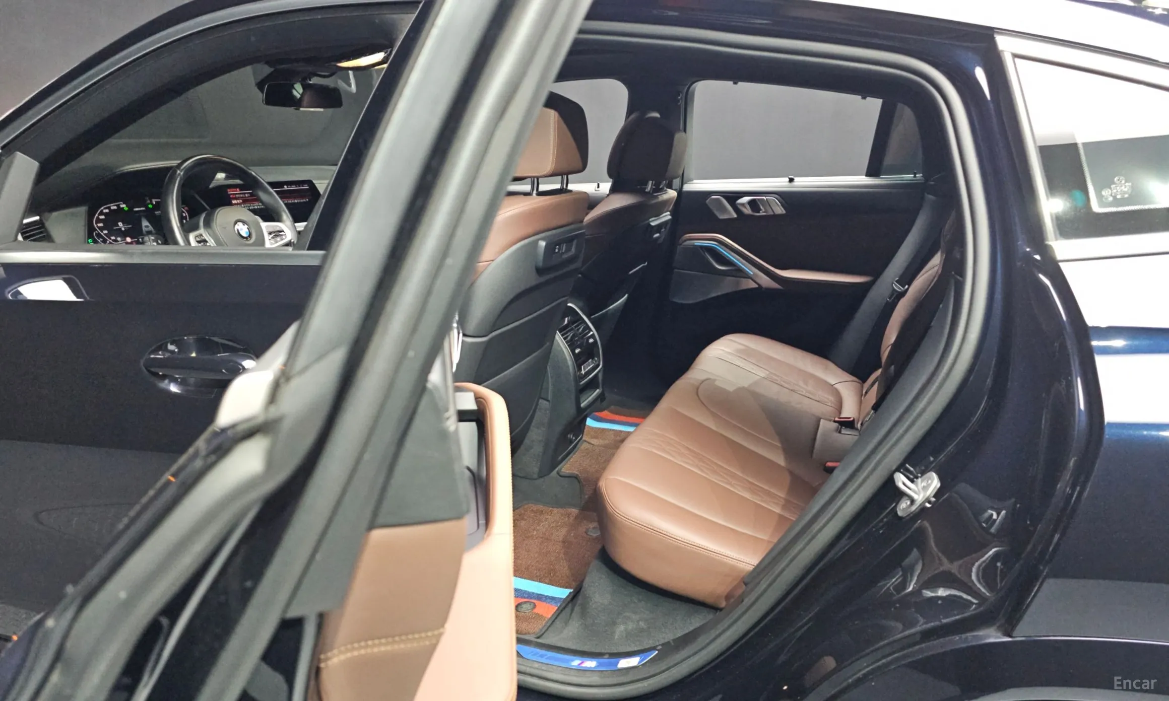 BMW X6 (G06) превью 13