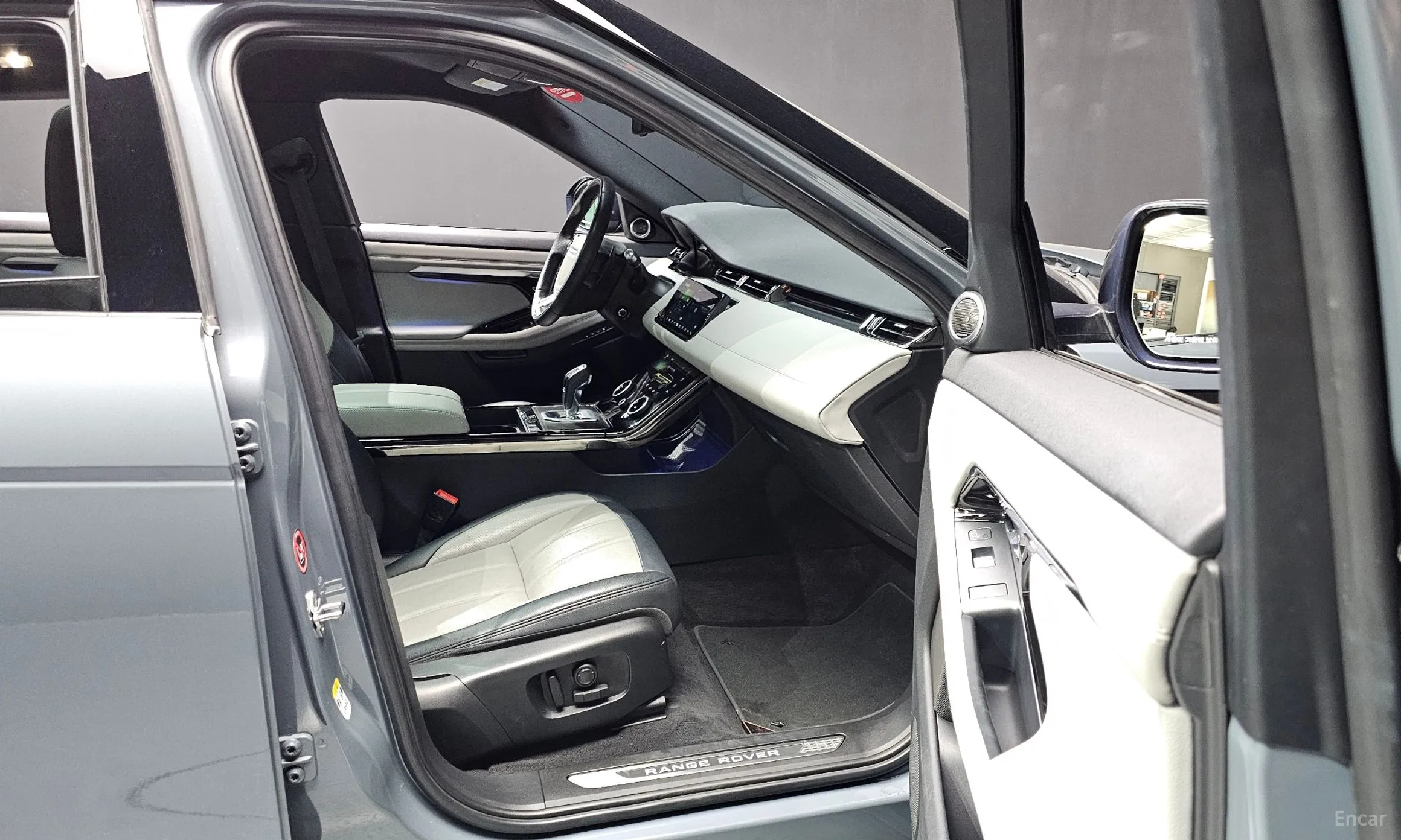 Land Rover Range Rover Evoque 2nd Generation превью 11
