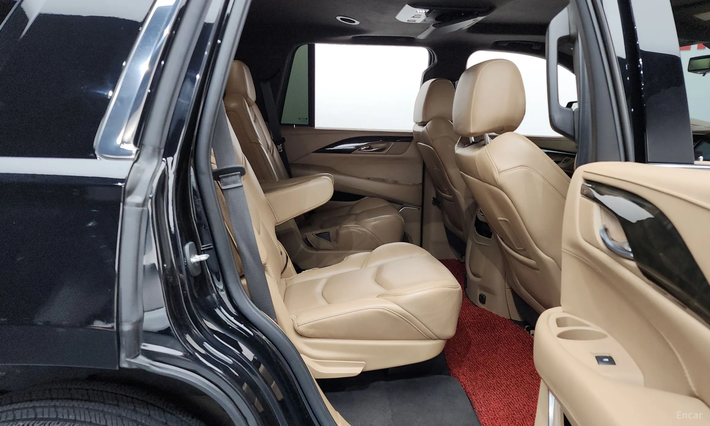 Cadillac Escalade превью 11