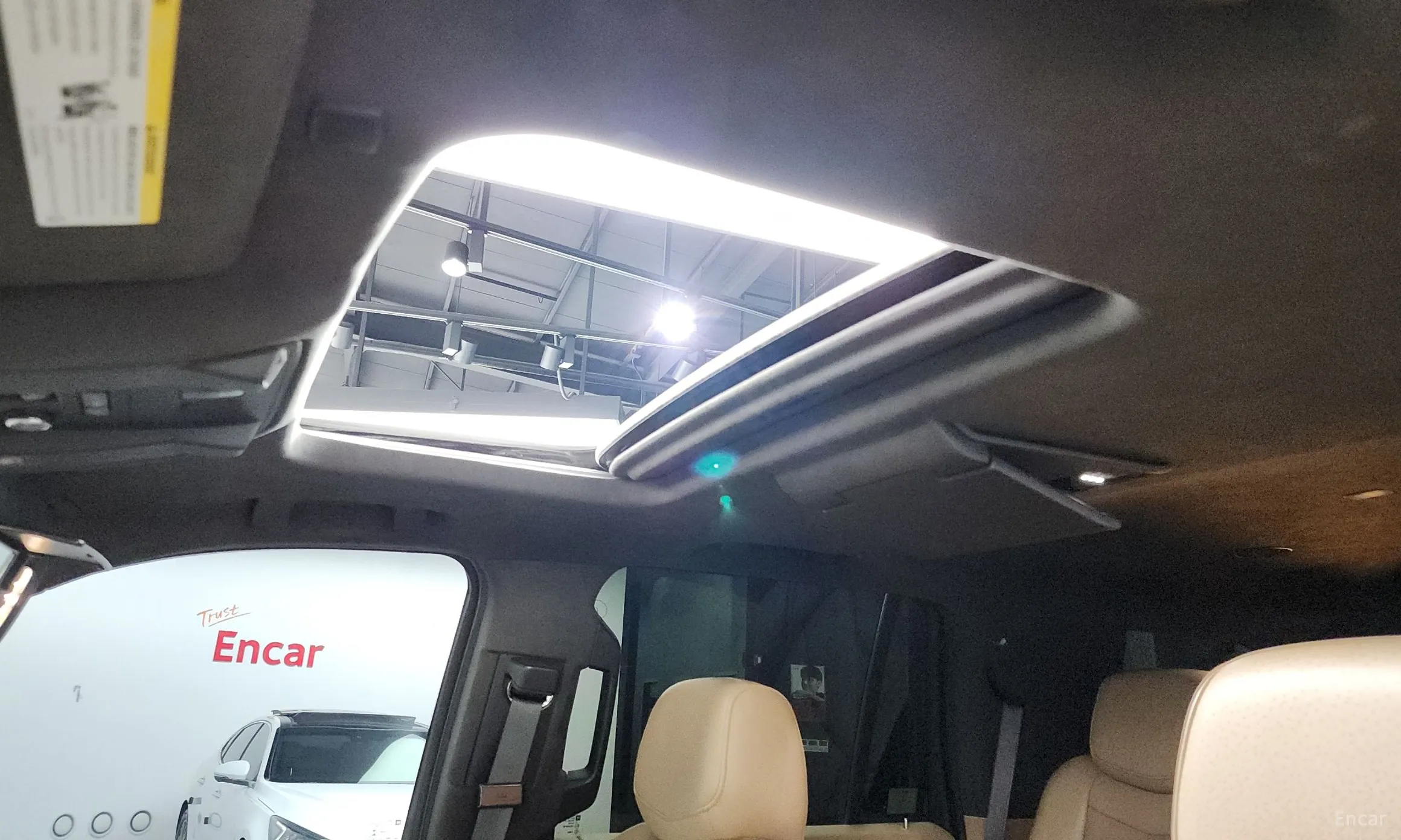 Cadillac Escalade превью 17
