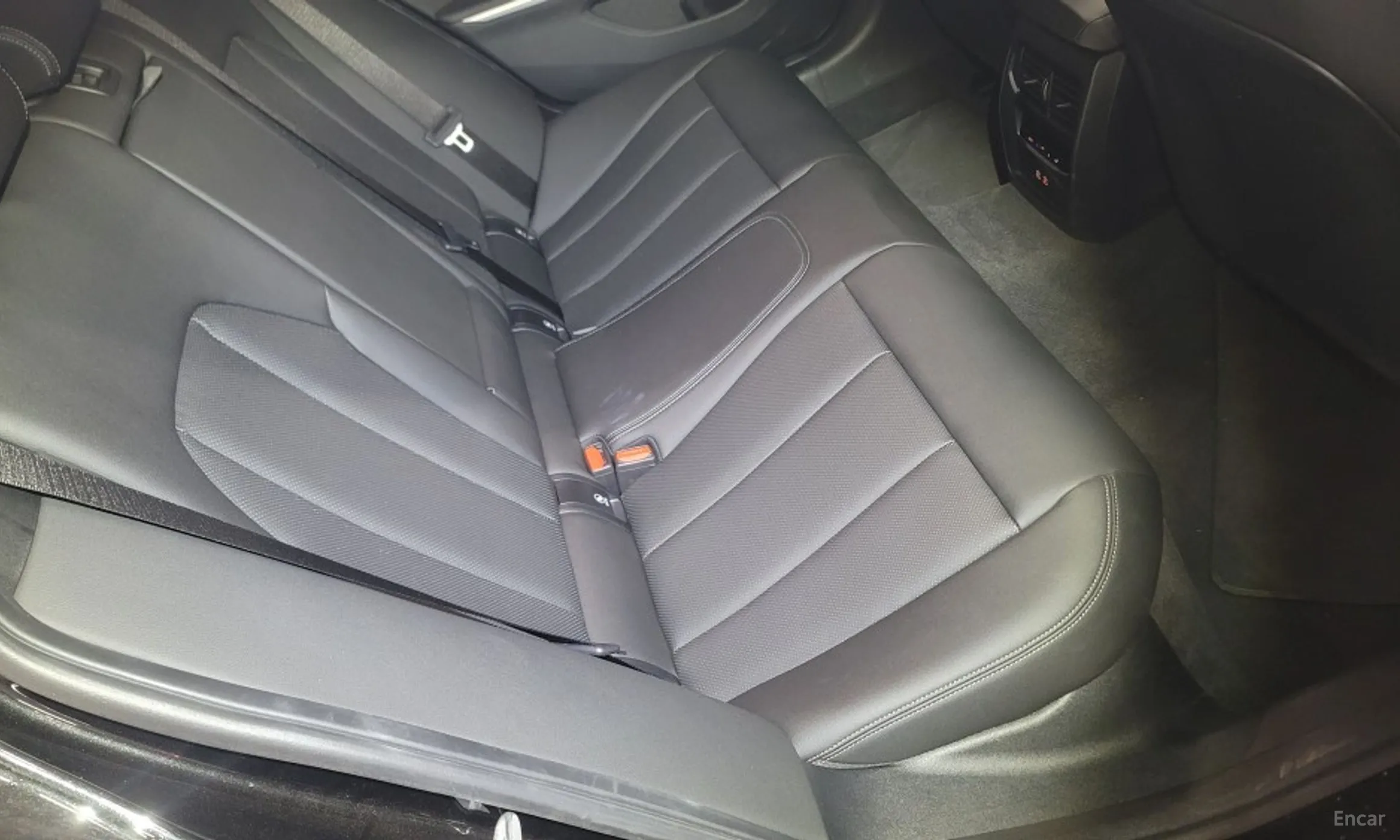 BMW 3 Series (G20) превью 6