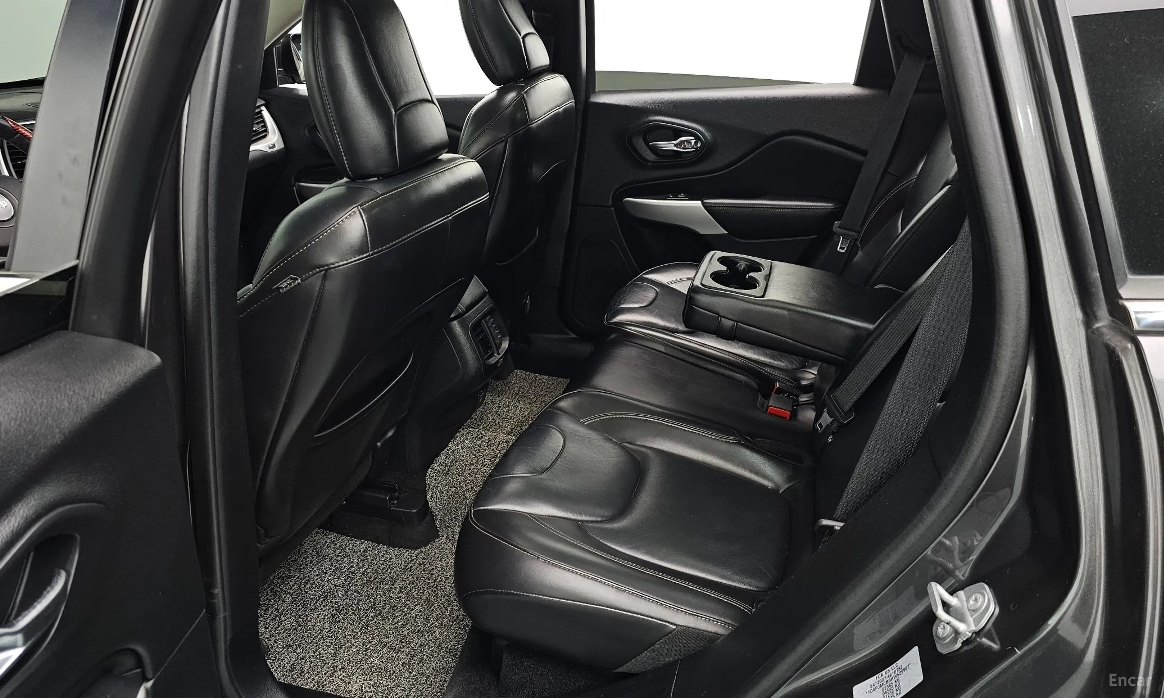 Jeep Cherokee (KL) превью 11