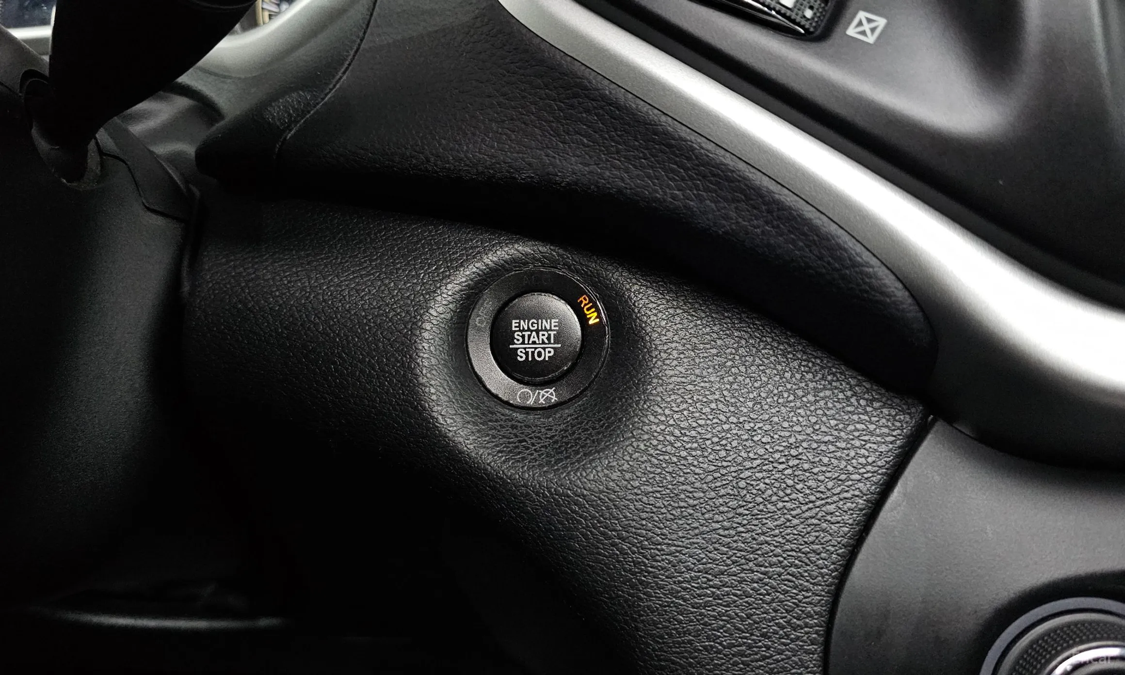 Jeep Cherokee (KL) превью 17