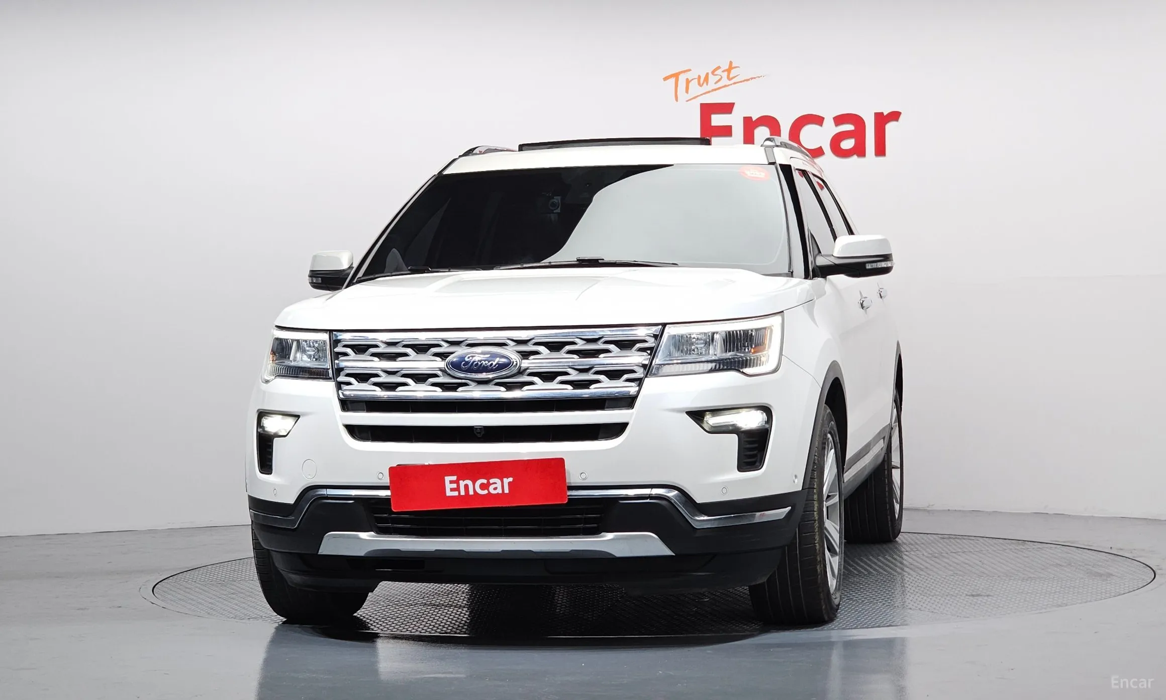 Ford Explorer превью 3