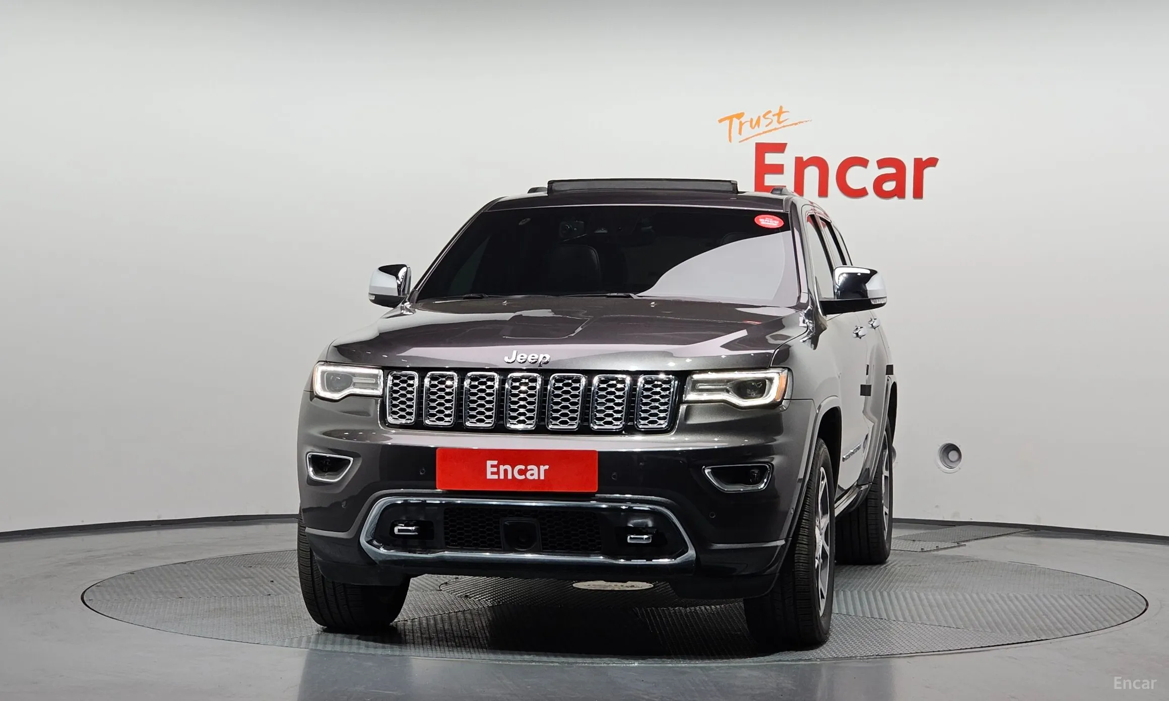 Jeep Grand Cherokee превью 3