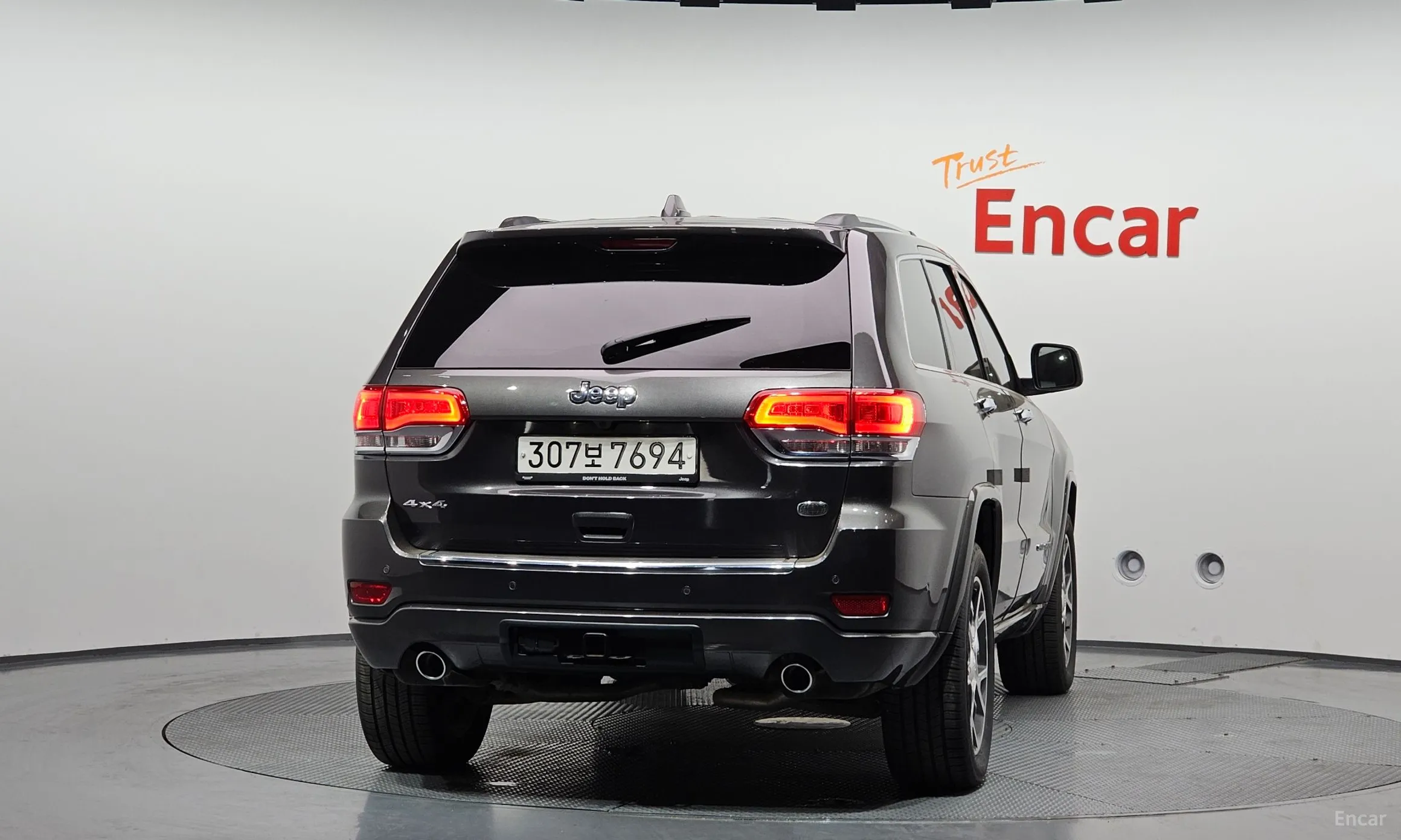 Jeep Grand Cherokee превью 4