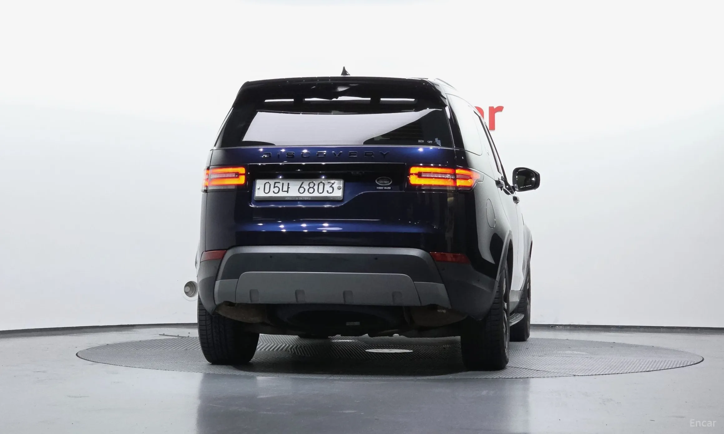 Land Rover Discovery 5 превью 4