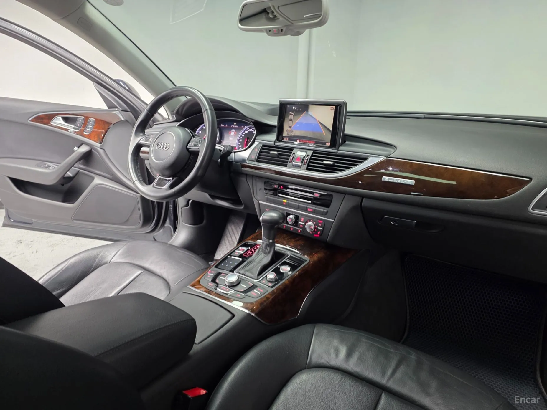 Audi New A6 превью 6