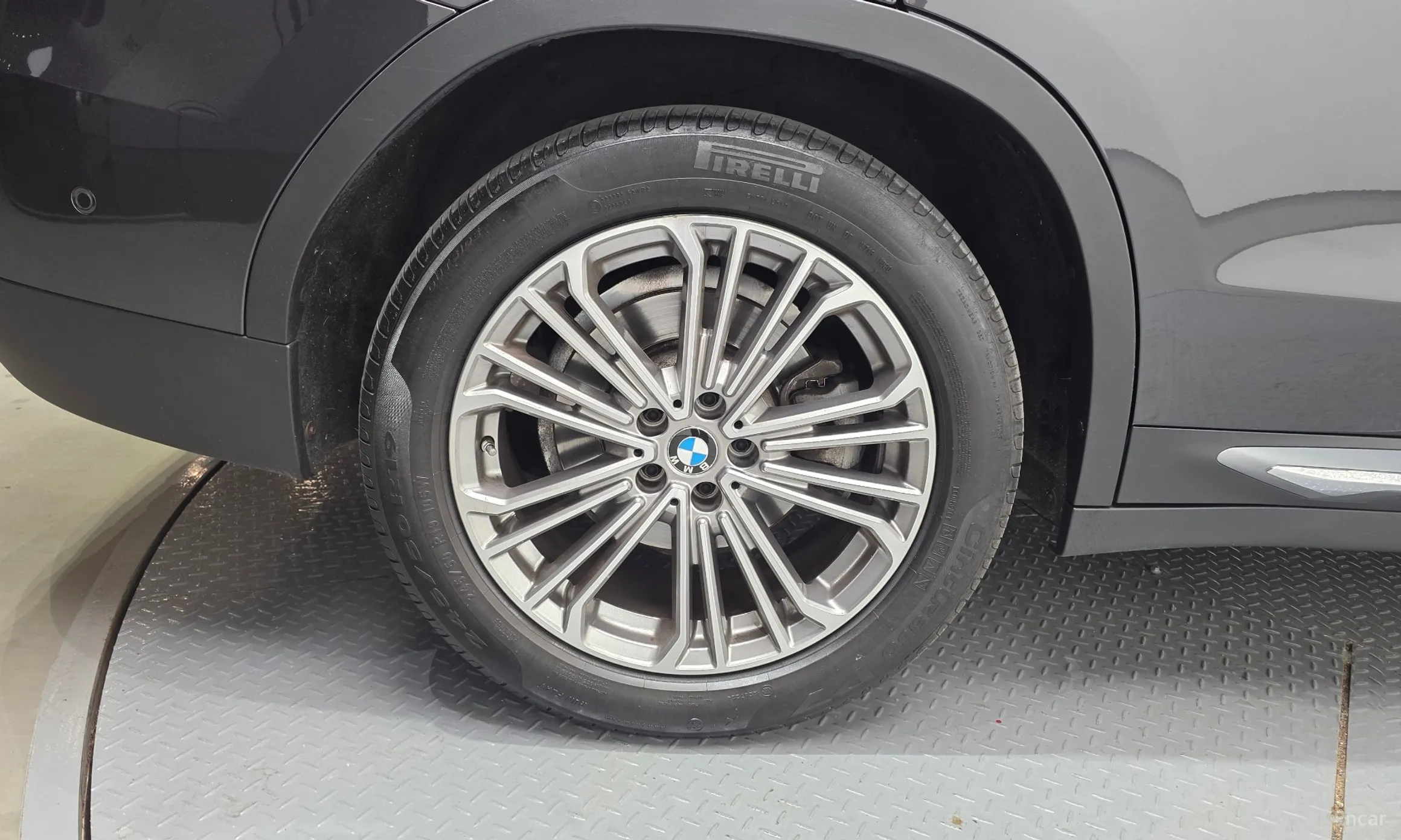 BMW X3 (G01) превью 5